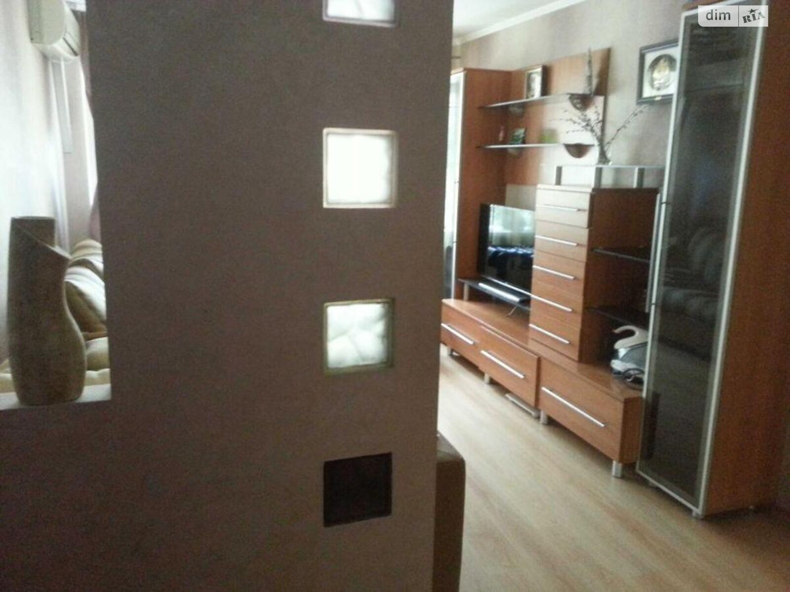 Продажа двухкомнатной квартиры в Киеве, на ул. Нежинская 10, район Караваевы Дачи фото 1 Продажа двухкомнатной квартиры в Киеве, на ул. Нежинская 10, район Караваевы Дачи фото 1