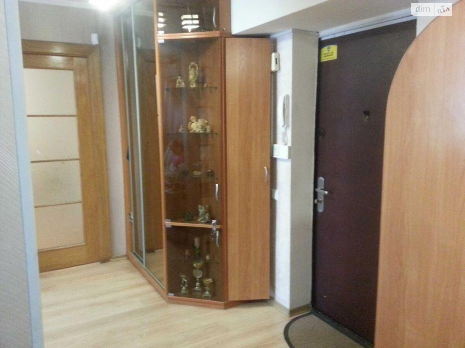 Продажа двухкомнатной квартиры в Киеве, на ул. Нежинская 10, район Караваевы Дачи фото 1 Продажа двухкомнатной квартиры в Киеве, на ул. Нежинская 10, район Караваевы Дачи фото 1
