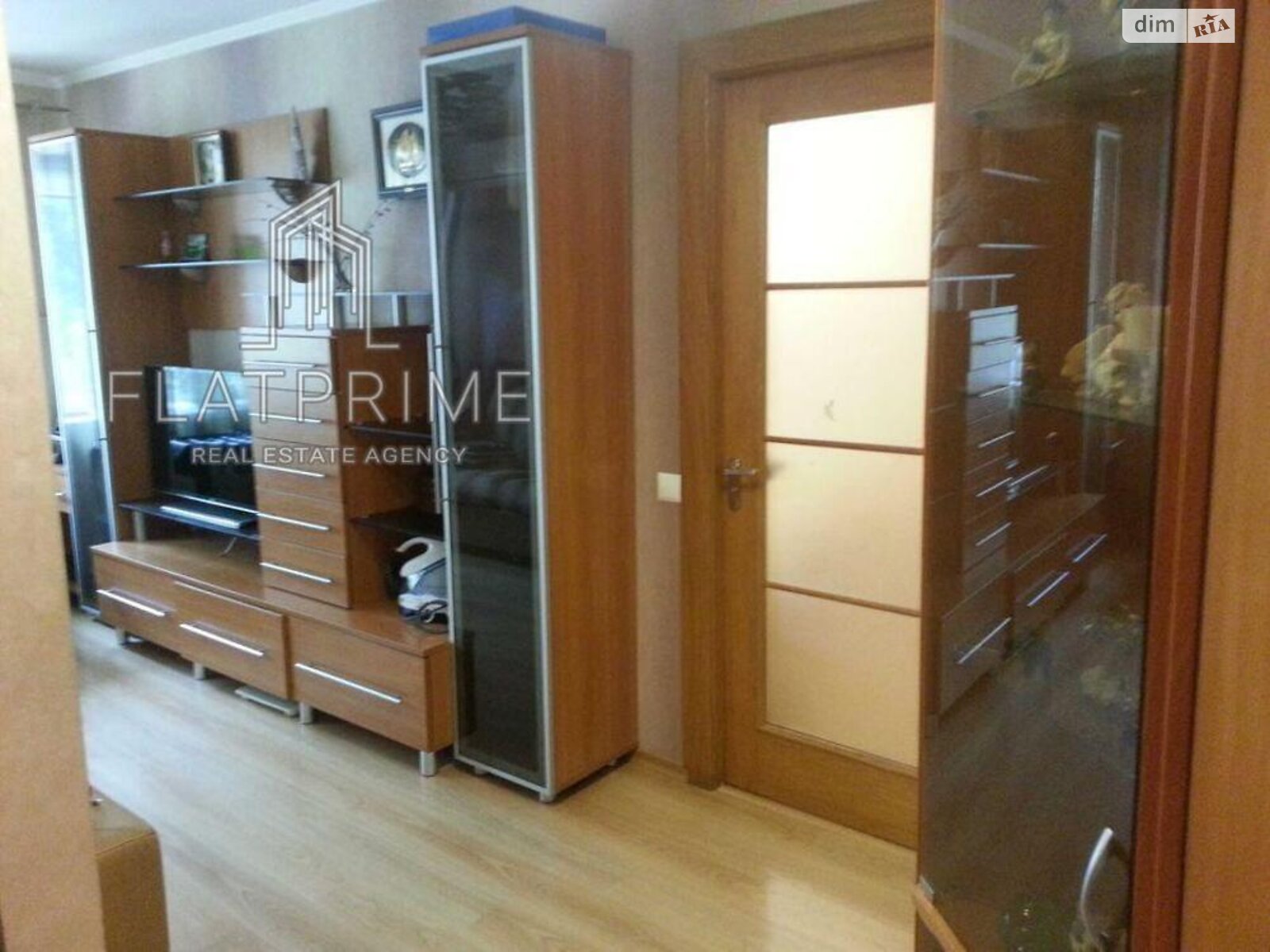 Продажа двухкомнатной квартиры в Киеве, на ул. Нежинская 10, район Караваевы Дачи фото 1 Продажа двухкомнатной квартиры в Киеве, на ул. Нежинская 10, район Караваевы Дачи фото 1