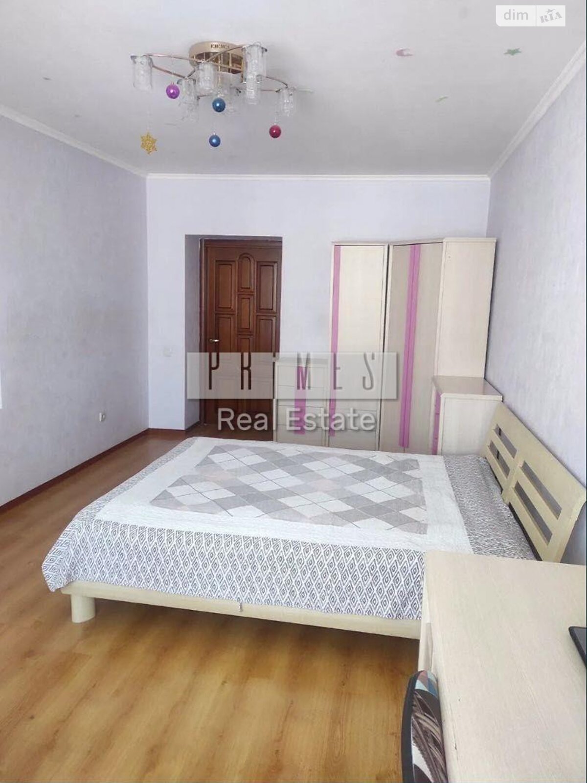 Продажа трехкомнатной квартиры в Киеве, на ул. Николая Галего 5, район Караваевы Дачи фото 1 Продажа трехкомнатной квартиры в Киеве, на ул. Николая Галего 5, район Караваевы Дачи фото 1