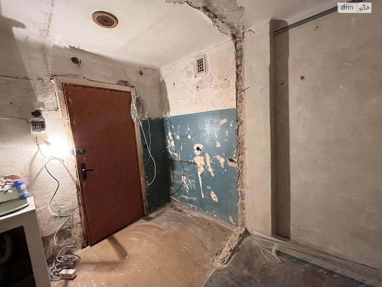 Продаж однокімнатної квартири в Києві, на вул. Новопольова 99А, район Караваєві Дачі фото 1 Продаж однокімнатної квартири в Києві, на вул. Новопольова 99А, район Караваєві Дачі фото 1