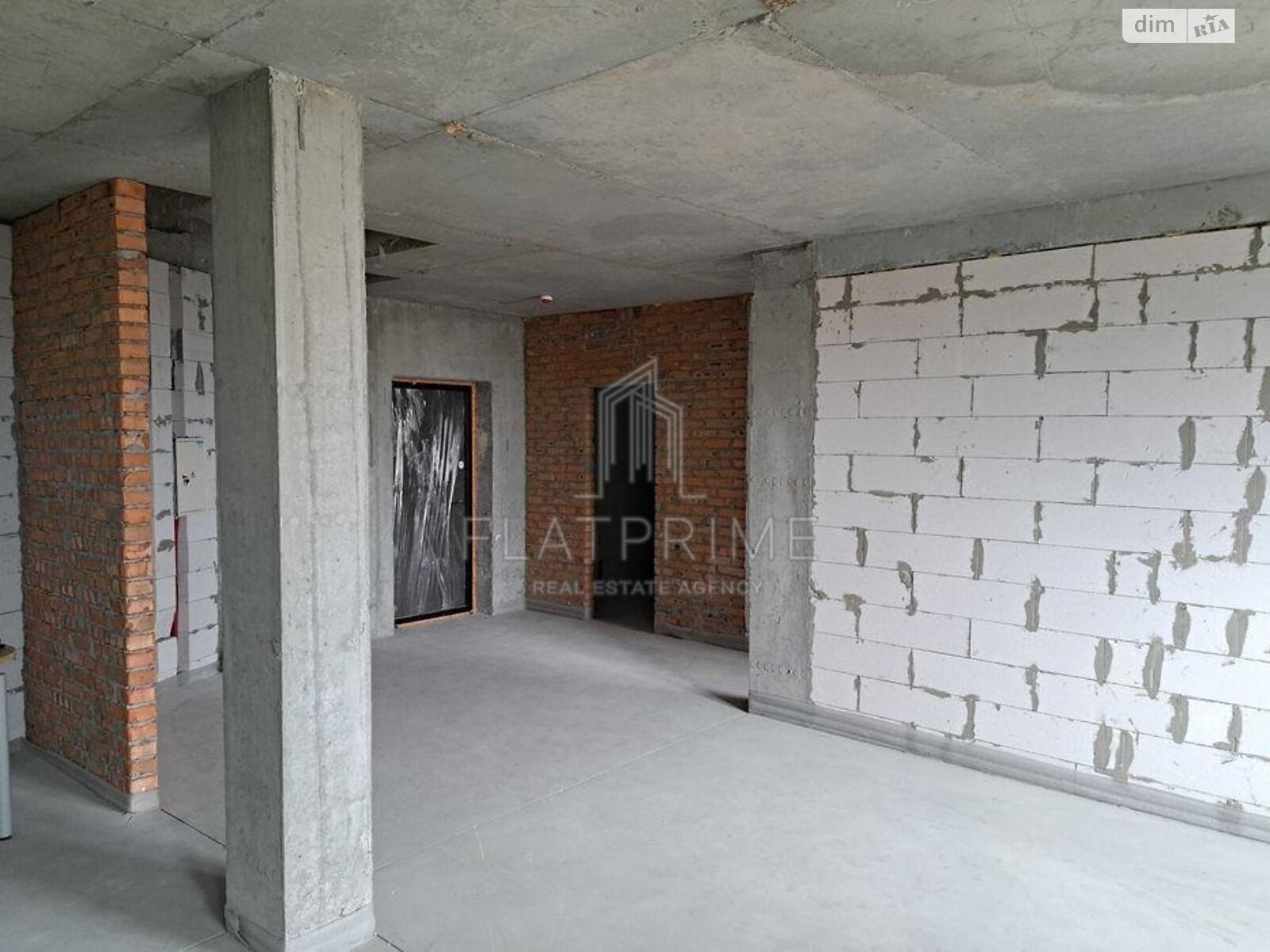 Продаж трикімнатної квартири в Києві, на вул. Новопольова 2 корпус 1, район Караваєві Дачі фото 1 Продаж трикімнатної квартири в Києві, на вул. Новопольова 2 корпус 1, район Караваєві Дачі фото 1