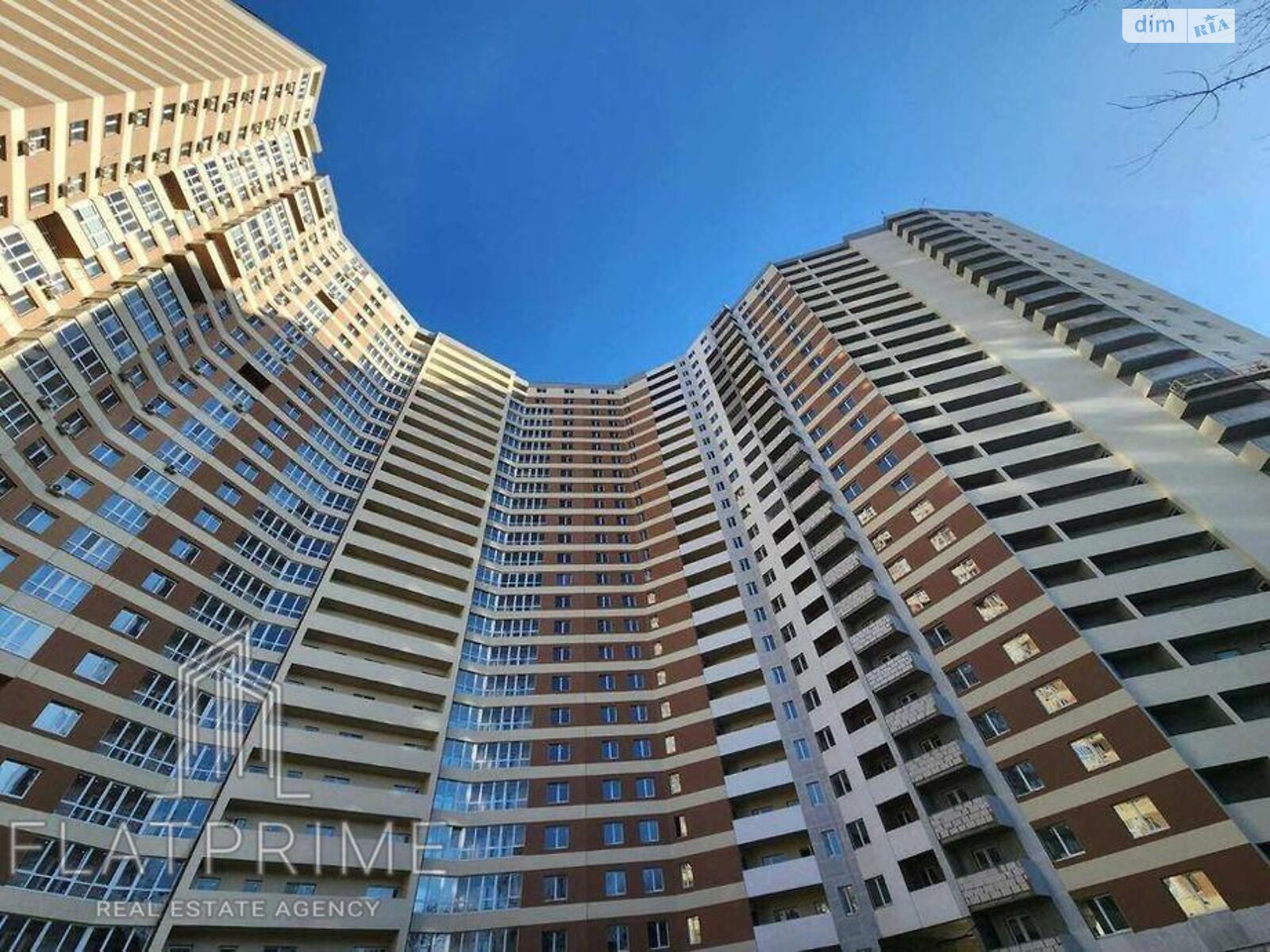 Продаж трикімнатної квартири в Києві, на вул. Новопольова 2 корпус 1, район Караваєві Дачі фото 1 Продаж трикімнатної квартири в Києві, на вул. Новопольова 2 корпус 1, район Караваєві Дачі фото 1