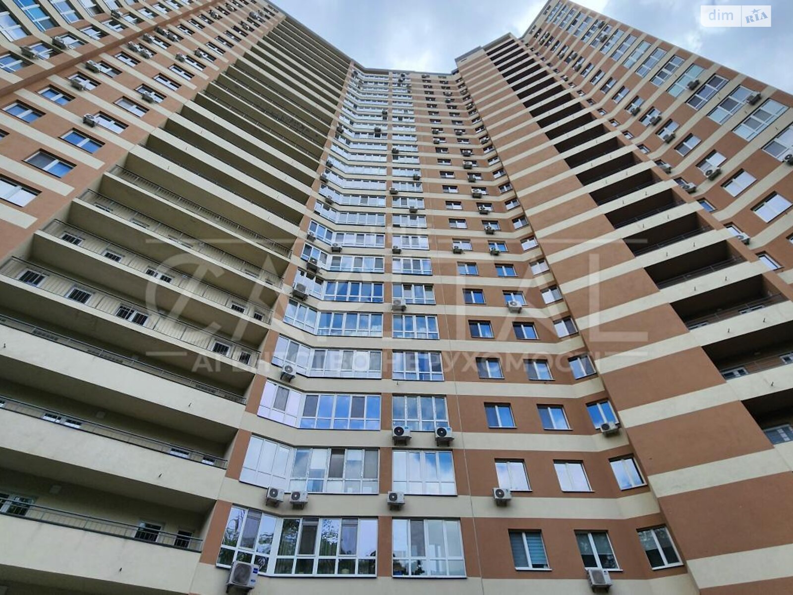 Продажа трехкомнатной квартиры в Киеве, на ул. Новополевая 2 корпус 2, район Караваевы Дачи фото 1 Продажа трехкомнатной квартиры в Киеве, на ул. Новополевая 2 корпус 2, район Караваевы Дачи фото 1