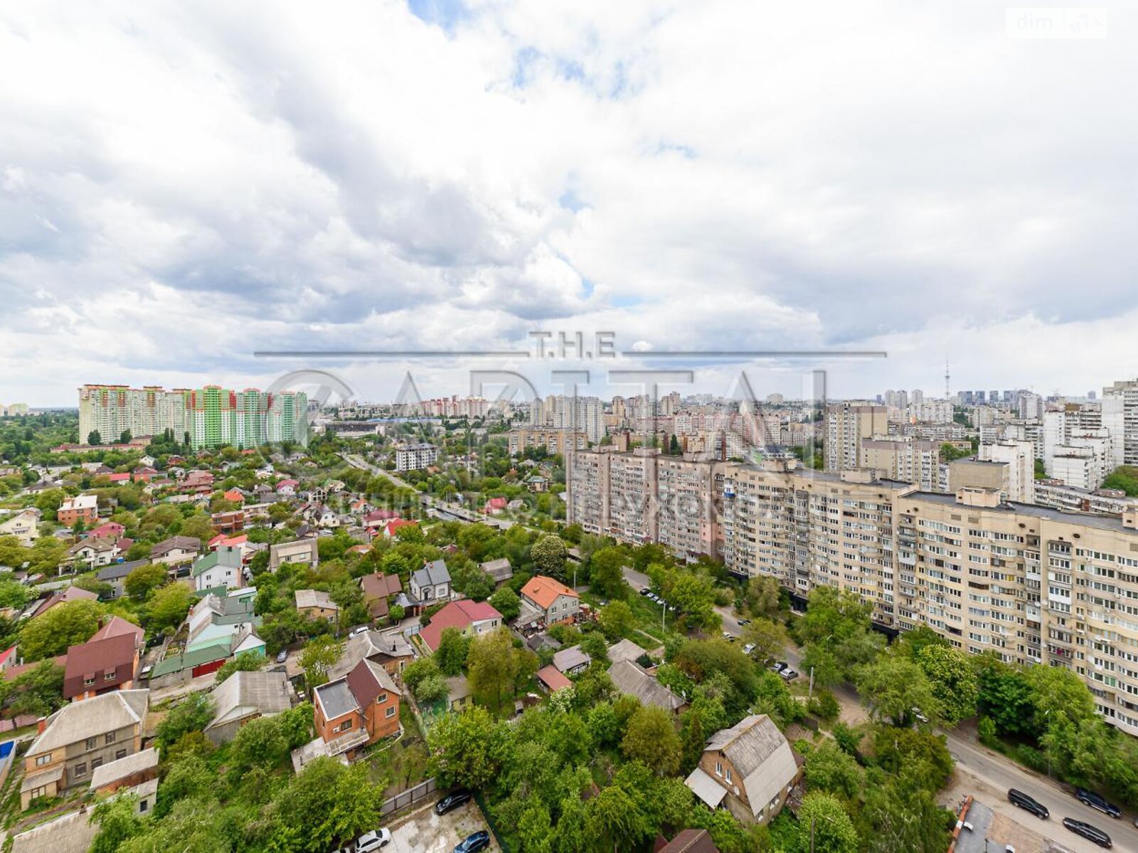 Продажа трехкомнатной квартиры в Киеве, на ул. Новополевая 2 корпус 2, район Караваевы Дачи фото 1 Продажа трехкомнатной квартиры в Киеве, на ул. Новополевая 2 корпус 2, район Караваевы Дачи фото 1