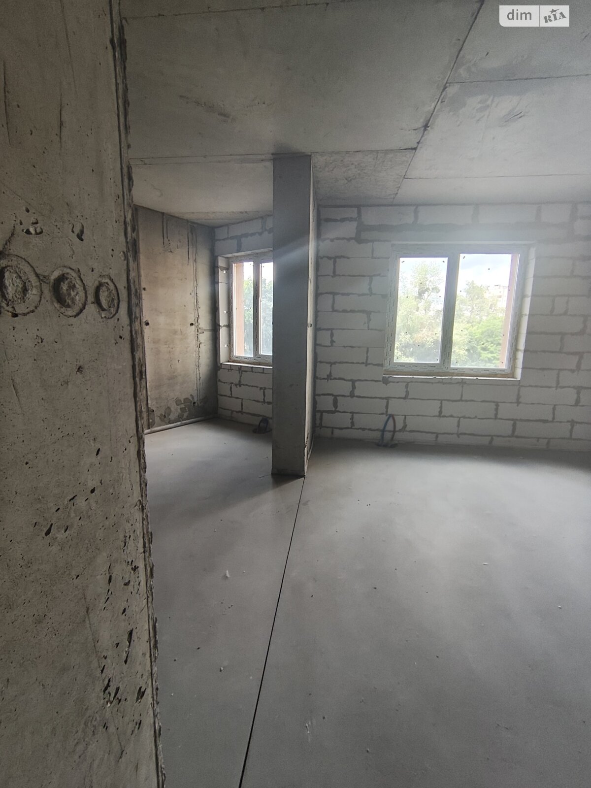 Продажа трехкомнатной квартиры в Киеве, на ул. Новополевая 2 корпус 2, район Караваевы Дачи фото 1 Продажа трехкомнатной квартиры в Киеве, на ул. Новополевая 2 корпус 2, район Караваевы Дачи фото 1