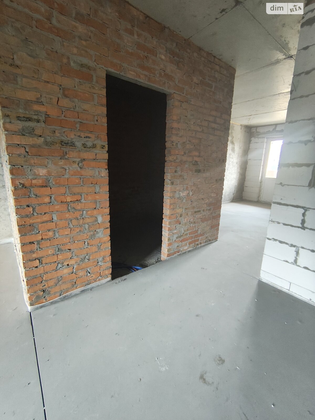 Продажа трехкомнатной квартиры в Киеве, на ул. Новополевая 2 корпус 2, район Караваевы Дачи фото 1 Продажа трехкомнатной квартиры в Киеве, на ул. Новополевая 2 корпус 2, район Караваевы Дачи фото 1