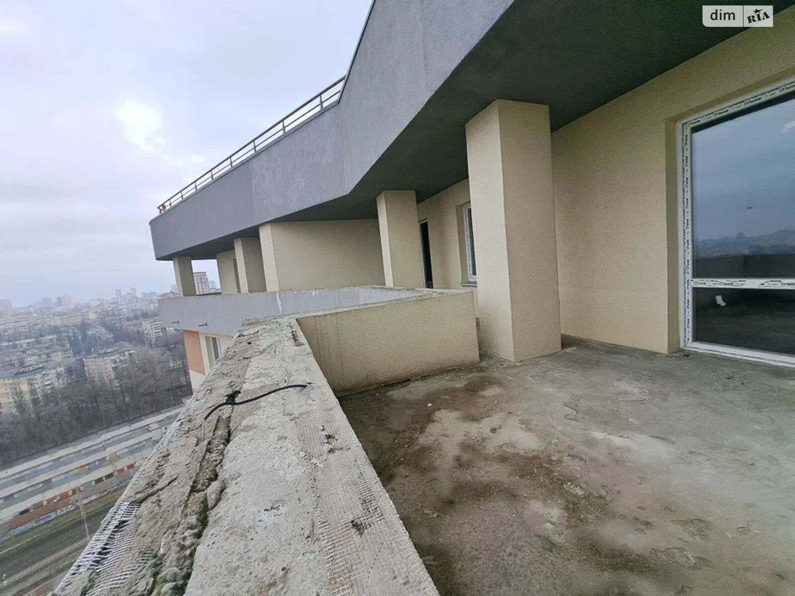 Продаж трикімнатної квартири в Києві, на вул. Новопольова 2 корпус 1, район Караваєві Дачі фото 1