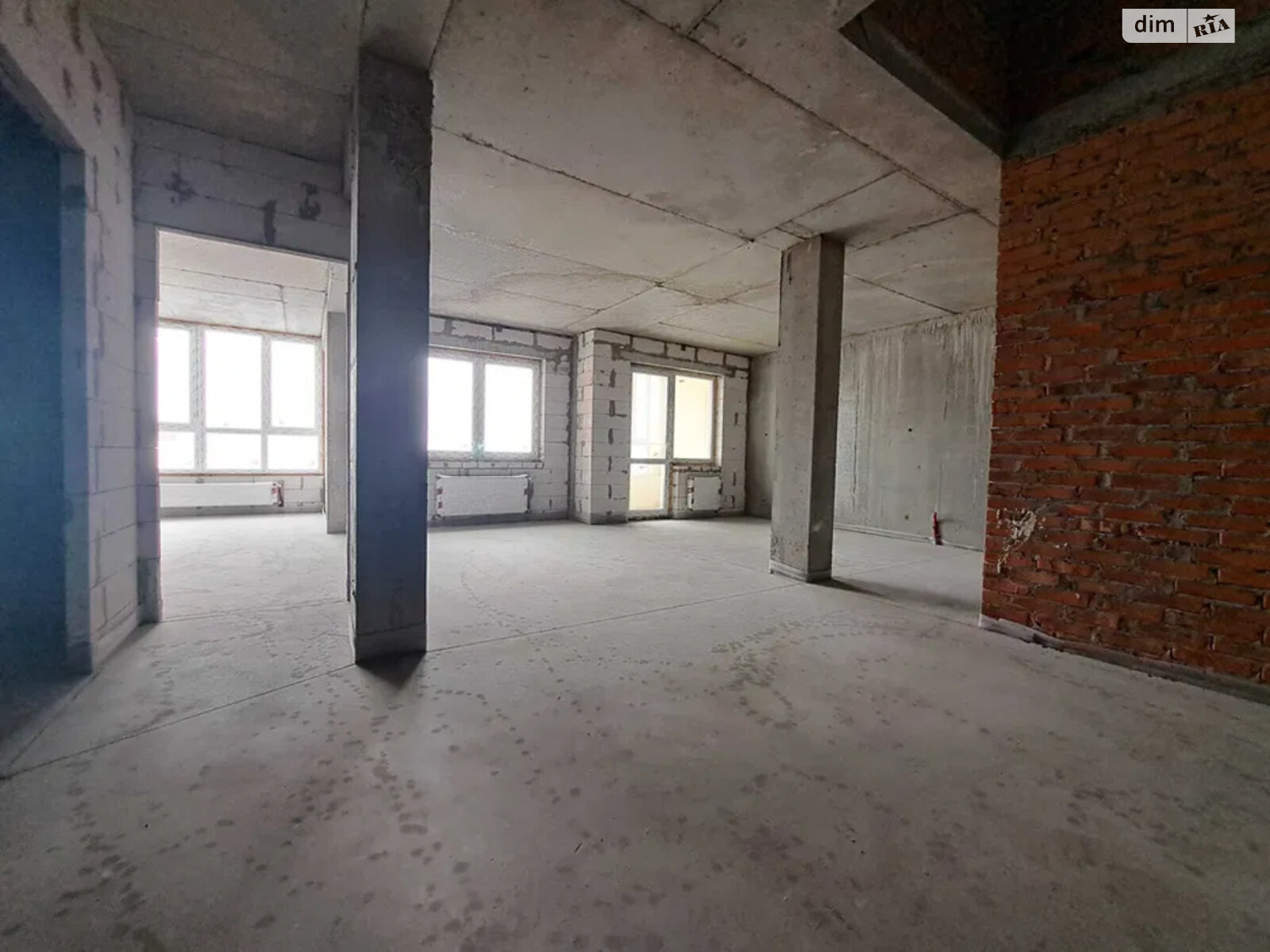 Продаж трикімнатної квартири в Києві, на вул. Новопольова 2 корпус 1, район Караваєві Дачі фото 1