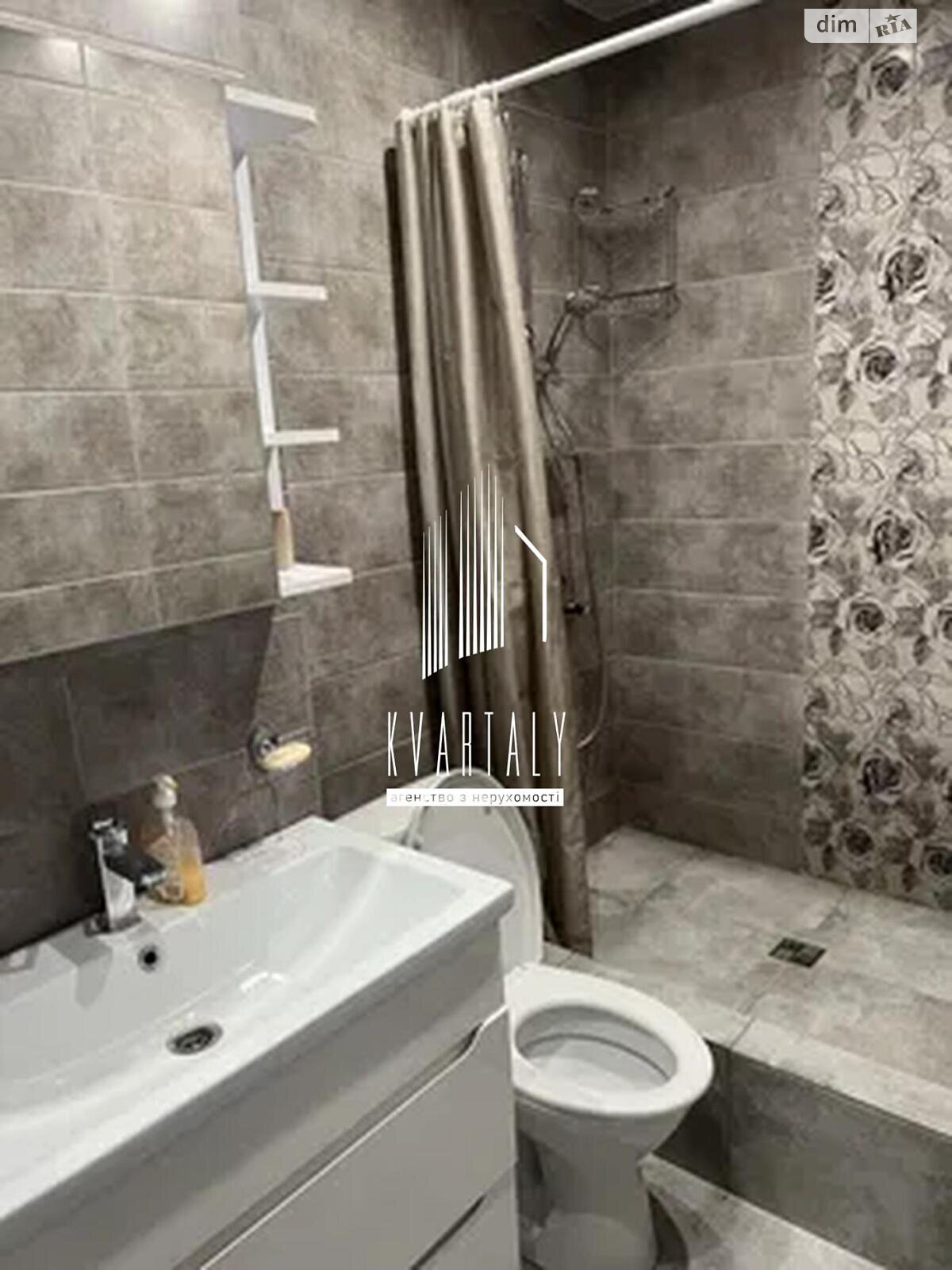 Продажа трехкомнатной квартиры в Киеве, на просп. Отрадный 59, район Караваевы Дачи фото 1 Продажа трехкомнатной квартиры в Киеве, на просп. Отрадный 59, район Караваевы Дачи фото 1