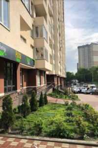 Продажа однокомнатной квартиры в Киеве, на ул. Полевая 73, район Караваевы Дачи фото 2