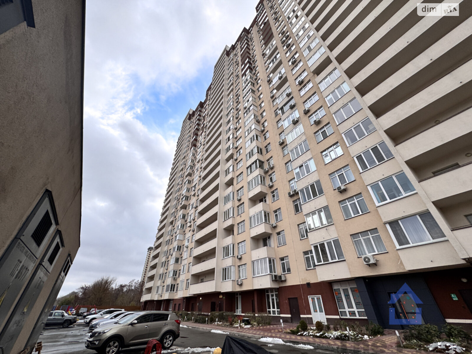 Продаж однокімнатної квартири в Києві, на вул. Польова 73, район Караваєві Дачі фото 1 Продаж однокімнатної квартири в Києві, на вул. Польова 73, район Караваєві Дачі фото 1