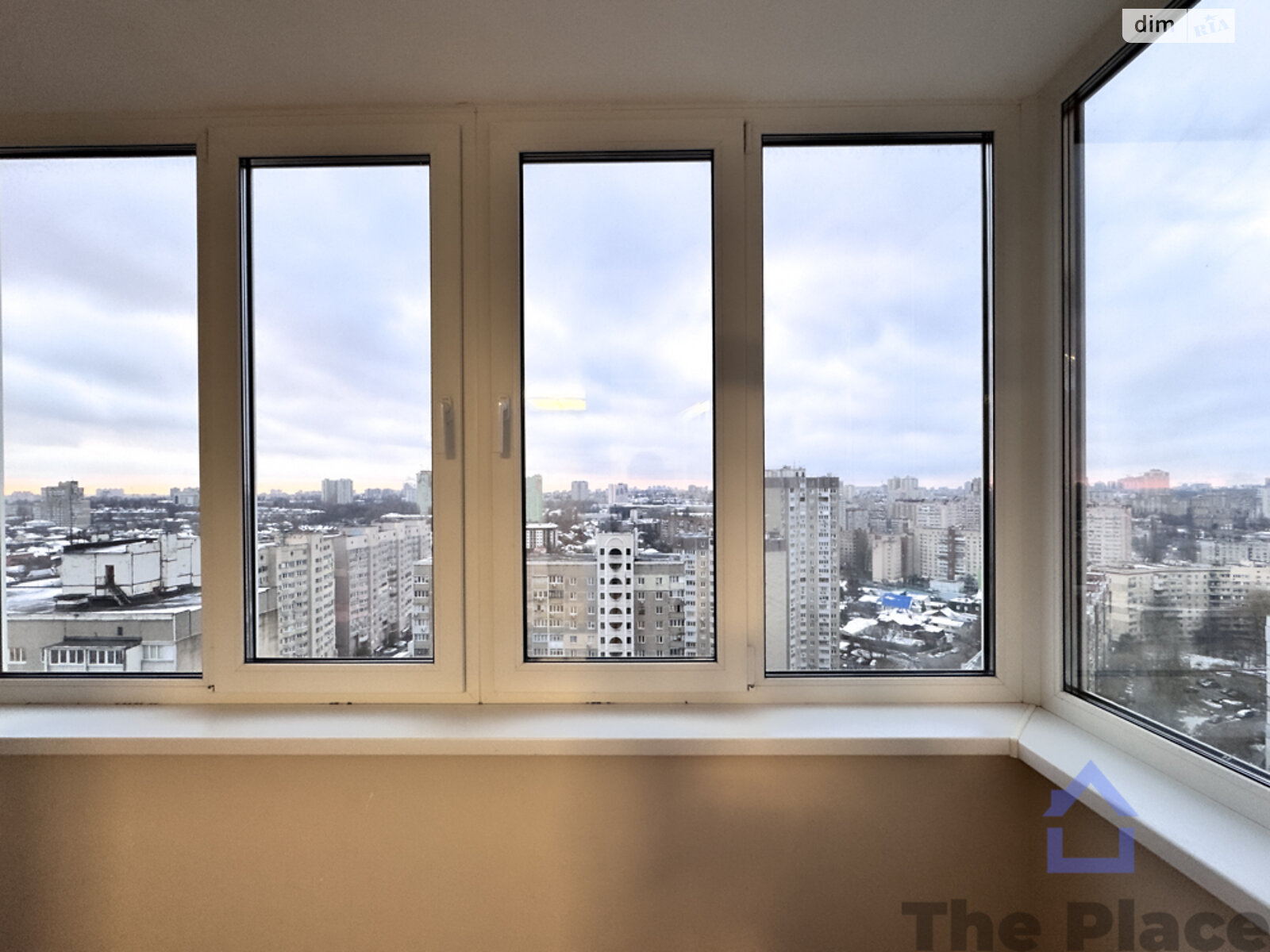Продаж однокімнатної квартири в Києві, на вул. Польова 73, район Караваєві Дачі фото 1 Продаж однокімнатної квартири в Києві, на вул. Польова 73, район Караваєві Дачі фото 1