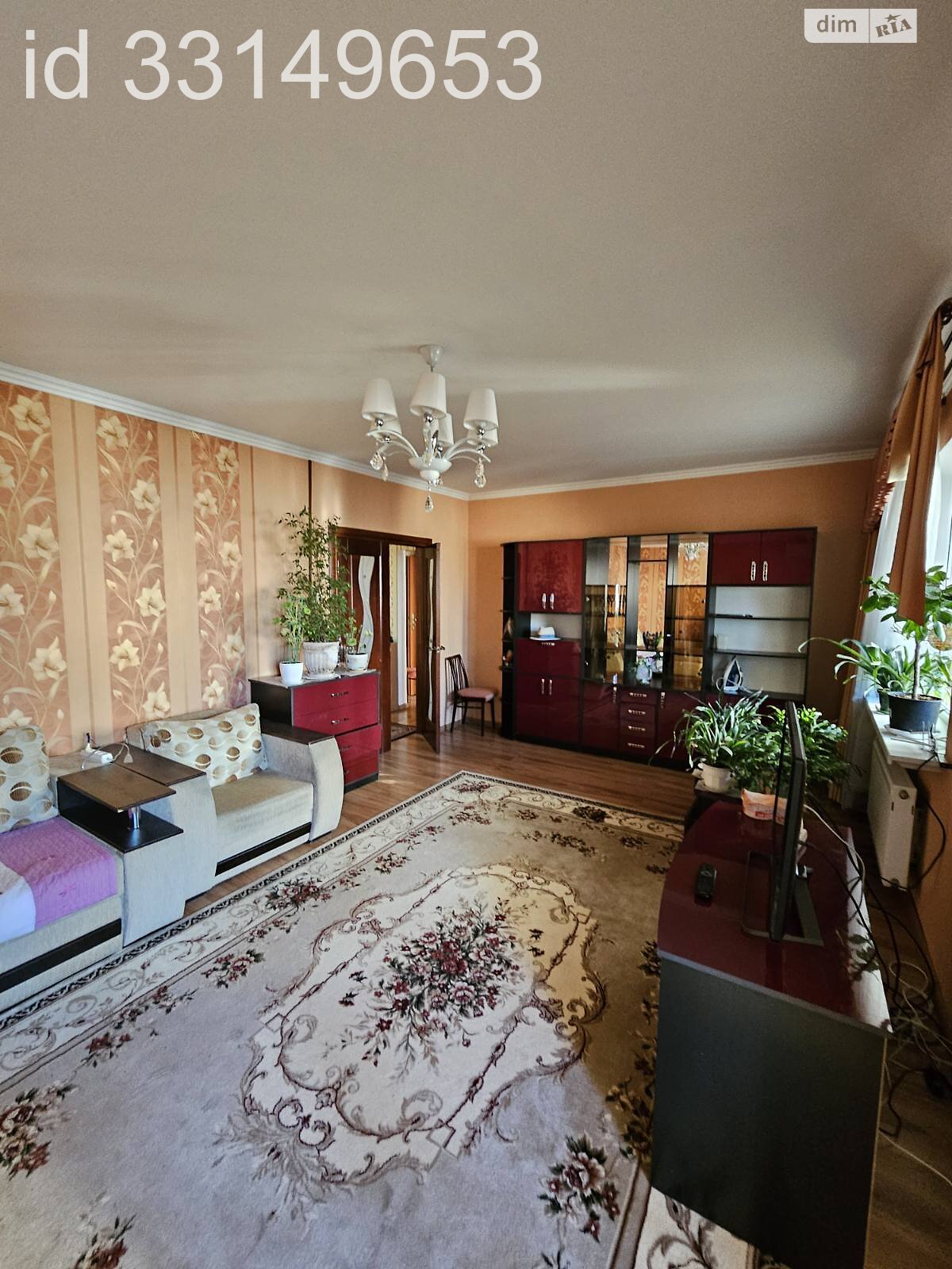Продаж трикімнатної квартири в Києві, на вул. Тетянинська 7, район Караваєві Дачі фото 1 Продаж трикімнатної квартири в Києві, на вул. Тетянинська 7, район Караваєві Дачі фото 1