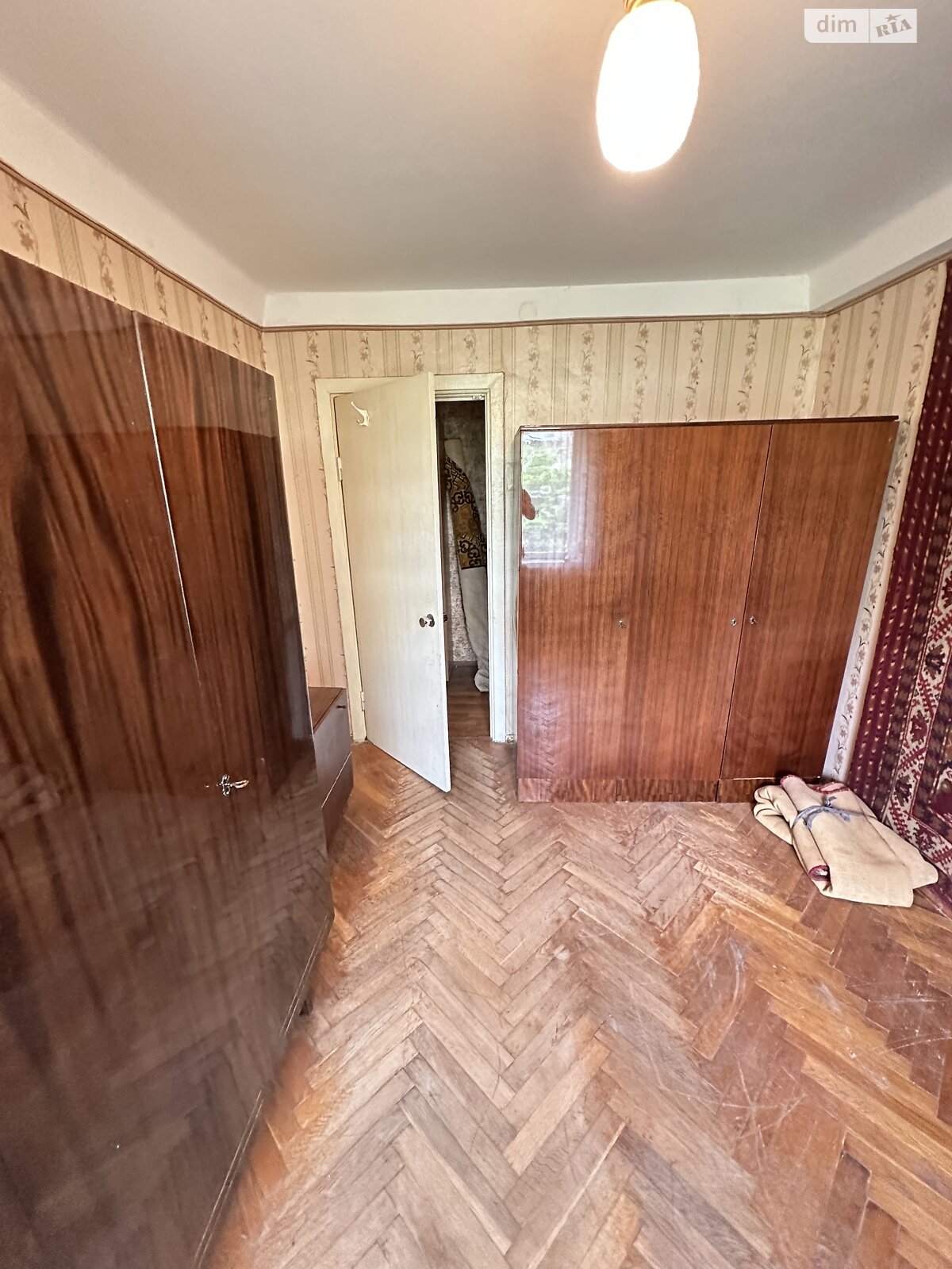 Продажа трехкомнатной квартиры в Киеве, на ул. Кавказская 9, фото 1 Продажа трехкомнатной квартиры в Киеве, на ул. Кавказская 9, фото 1