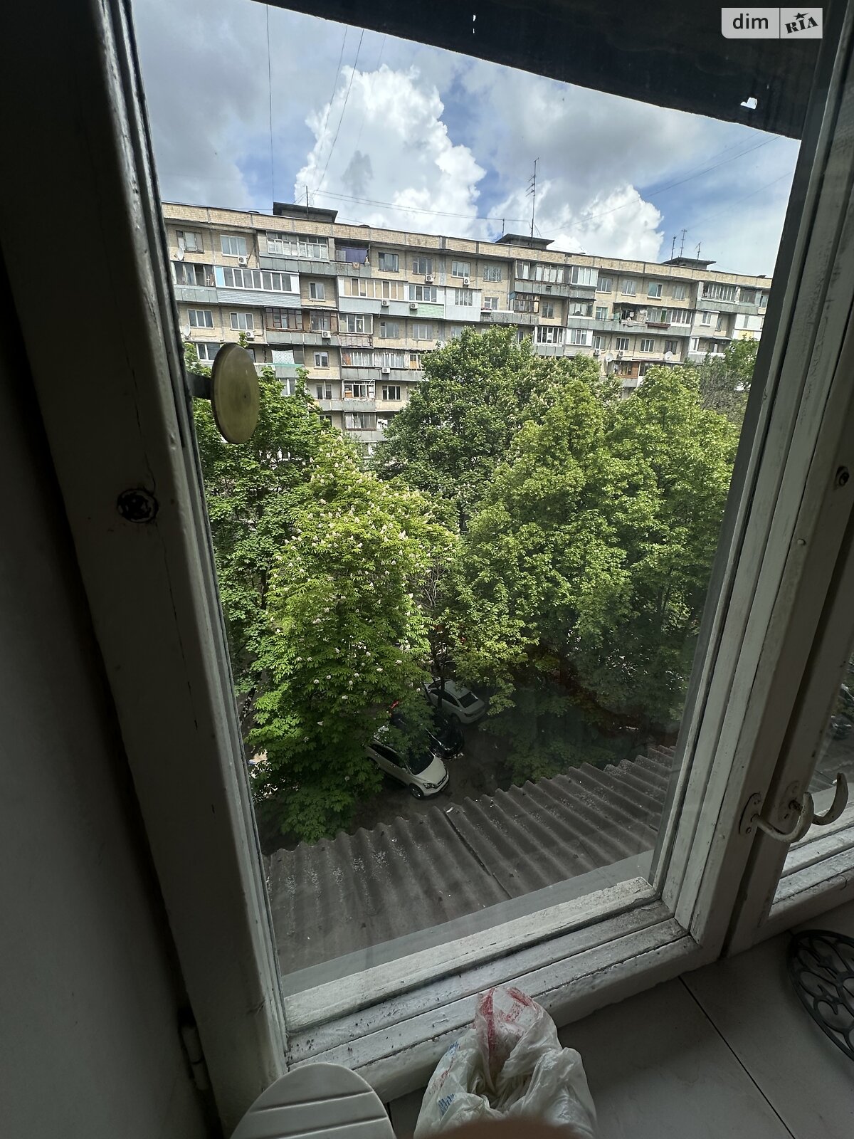 Продажа трехкомнатной квартиры в Киеве, на ул. Кавказская 9, фото 1 Продажа трехкомнатной квартиры в Киеве, на ул. Кавказская 9, фото 1