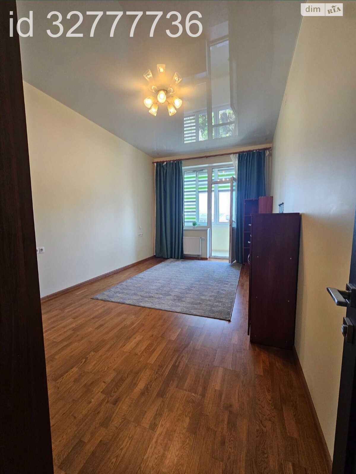 Продажа трехкомнатной квартиры в Киеве, на ул. Кирилло-Мефодиевская 2, фото 1 Продажа трехкомнатной квартиры в Киеве, на ул. Кирилло-Мефодиевская 2, фото 1