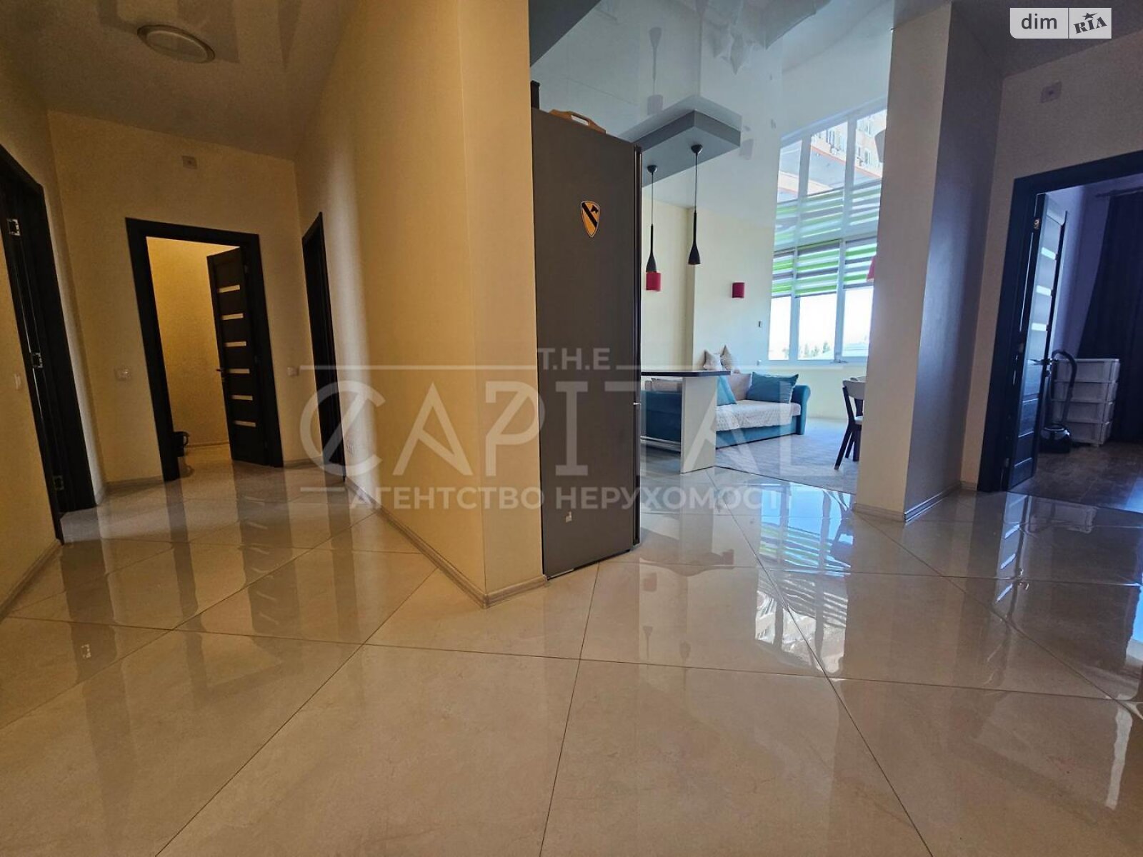 Продажа трехкомнатной квартиры в Киеве, на ул. Кирилло-Мефодиевская 2, фото 1