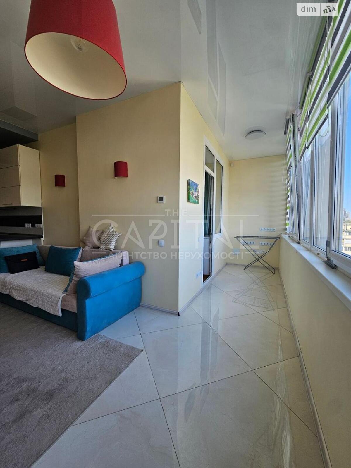 Продажа трехкомнатной квартиры в Киеве, на ул. Кирилло-Мефодиевская 2, фото 1