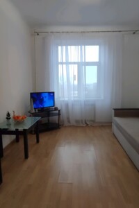Продажа однокомнатной квартиры в Киеве, на ул. Кирилловская 121, фото 2