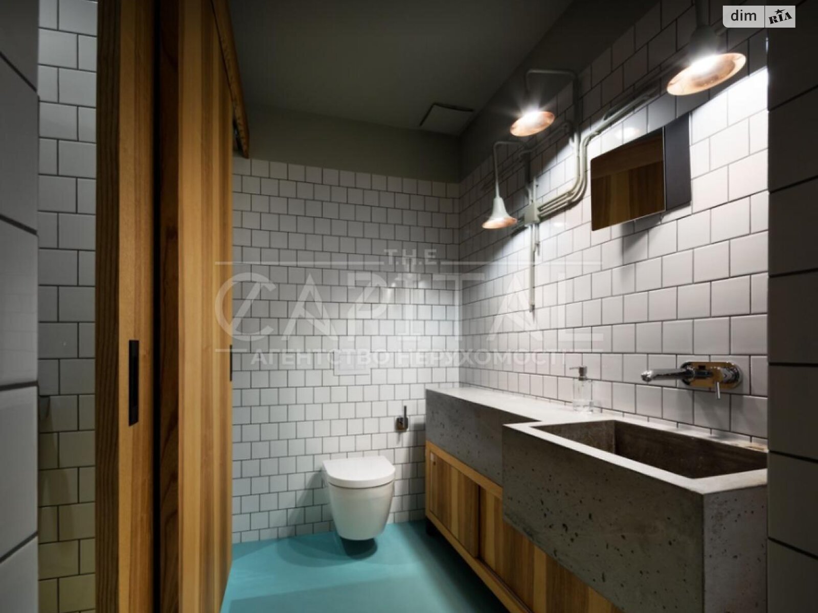 Продажа трехкомнатной квартиры в Киеве, на спуск Кловский 7, фото 1 Продажа трехкомнатной квартиры в Киеве, на спуск Кловский 7, фото 1