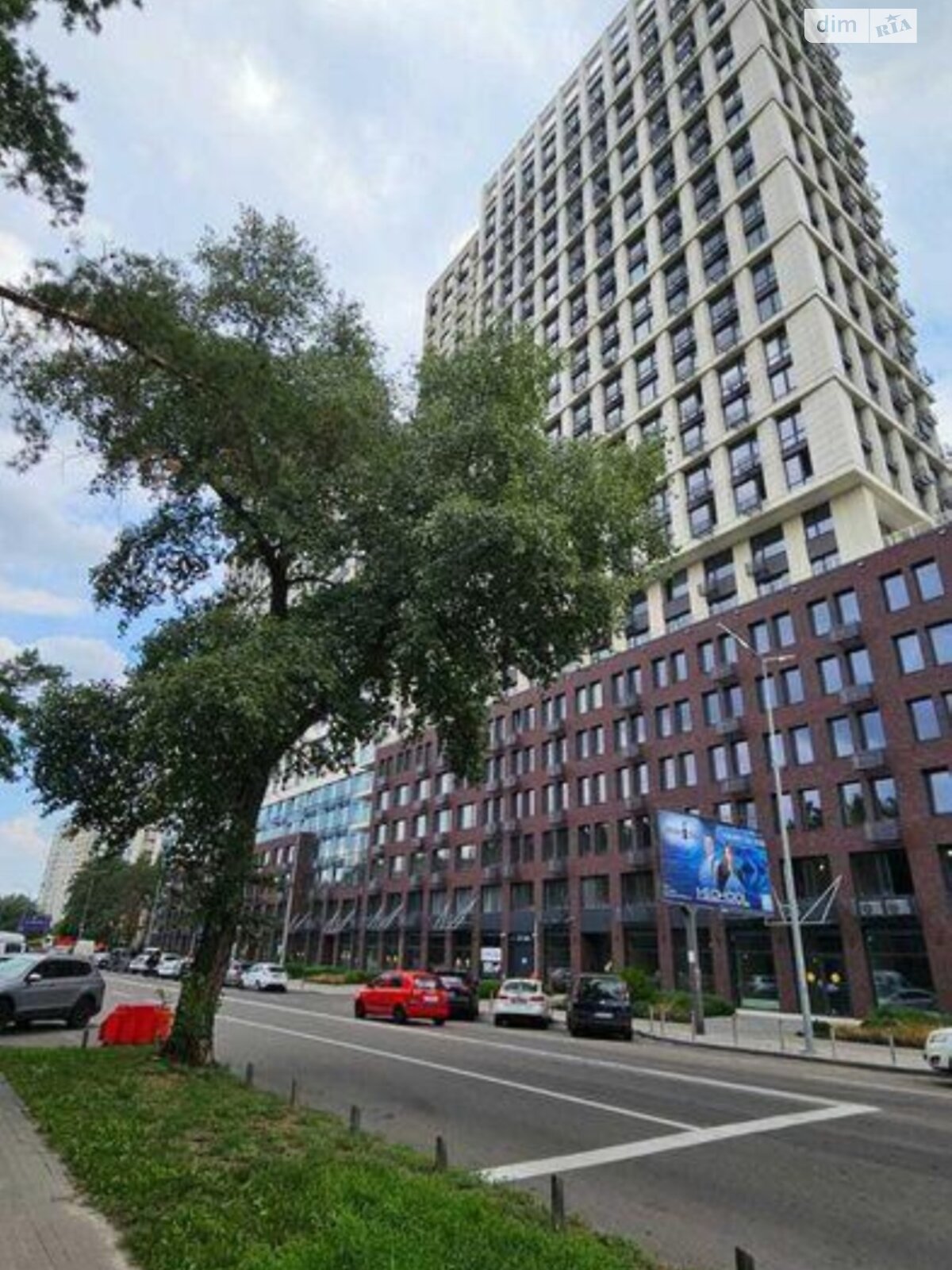 Продаж однокімнатної квартири в Києві, на вул. Князя Романа Мстиславича 22А, фото 1