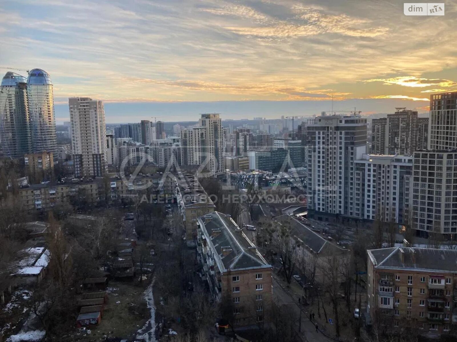 Продажа двухкомнатной квартиры в Киеве, на ул. Коновальца Евгения 36В, фото 1 Продажа двухкомнатной квартиры в Киеве, на ул. Коновальца Евгения 36В, фото 1