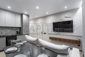 Продажа трехкомнатной квартиры в Киеве, на шоссе Столичное, район Корчеватое фото 2 Продажа трехкомнатной квартиры в Киеве, на шоссе Столичное, район Корчеватое фото 2