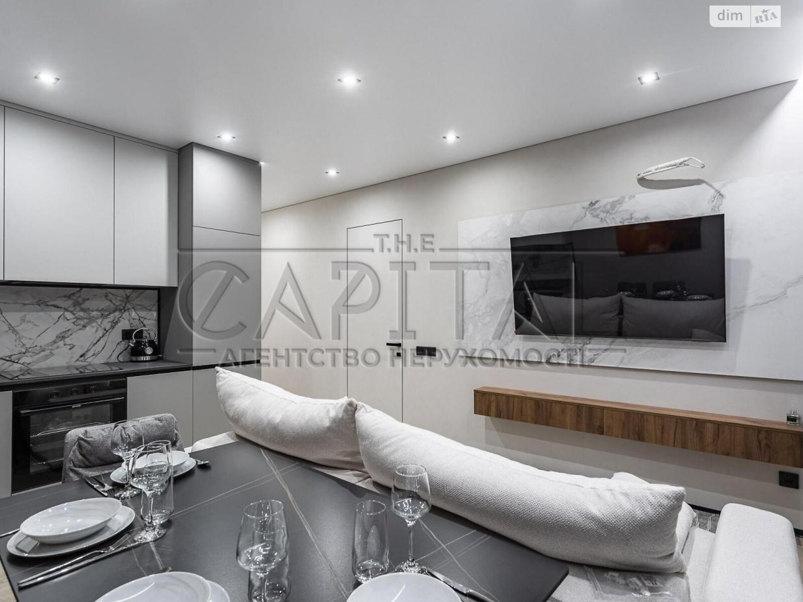 Продажа трехкомнатной квартиры в Киеве, на шоссе Столичное, район Корчеватое фото 1 Продажа трехкомнатной квартиры в Киеве, на шоссе Столичное, район Корчеватое фото 1