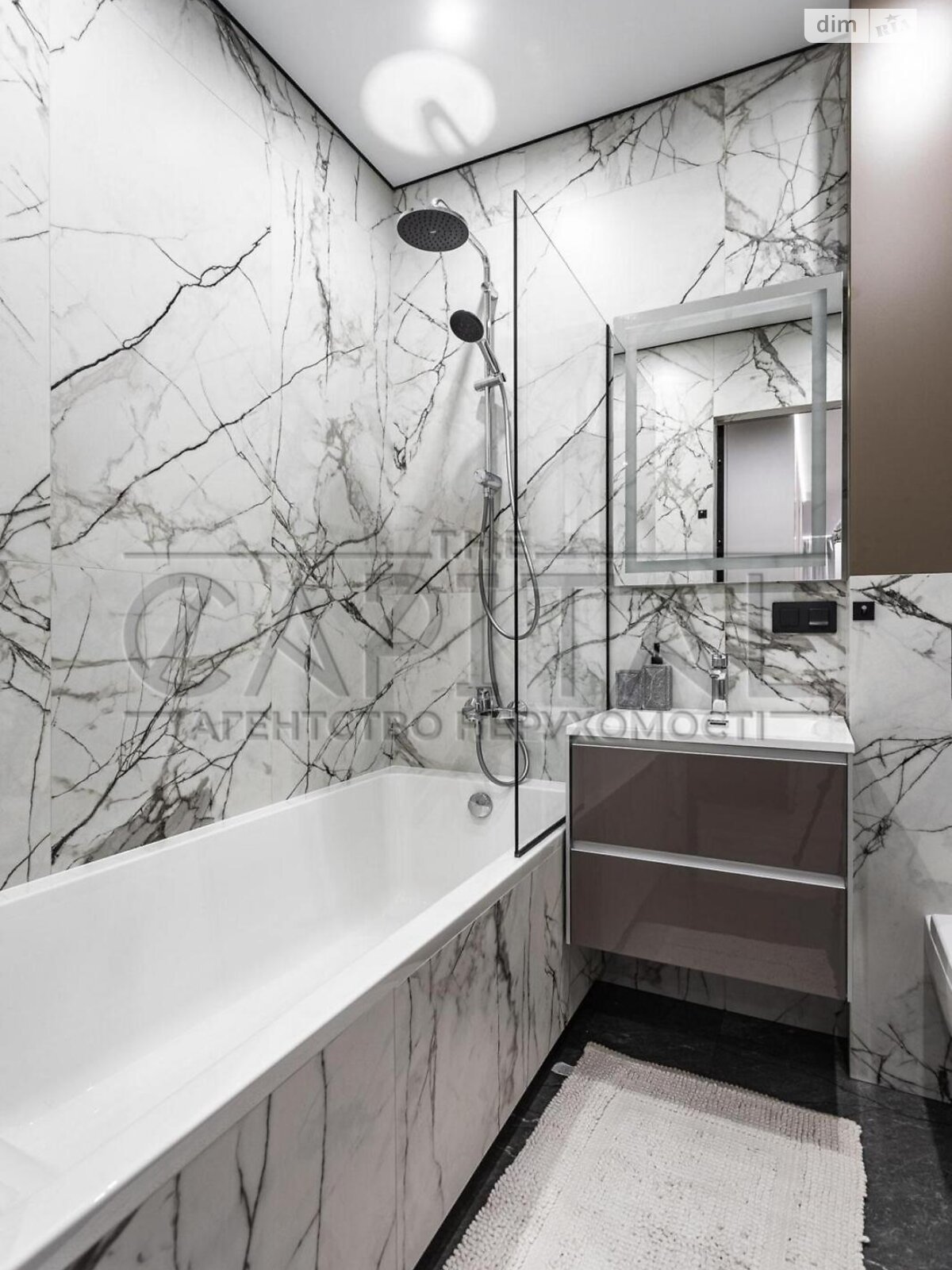 Продажа трехкомнатной квартиры в Киеве, на шоссе Столичное, район Корчеватое фото 1 Продажа трехкомнатной квартиры в Киеве, на шоссе Столичное, район Корчеватое фото 1