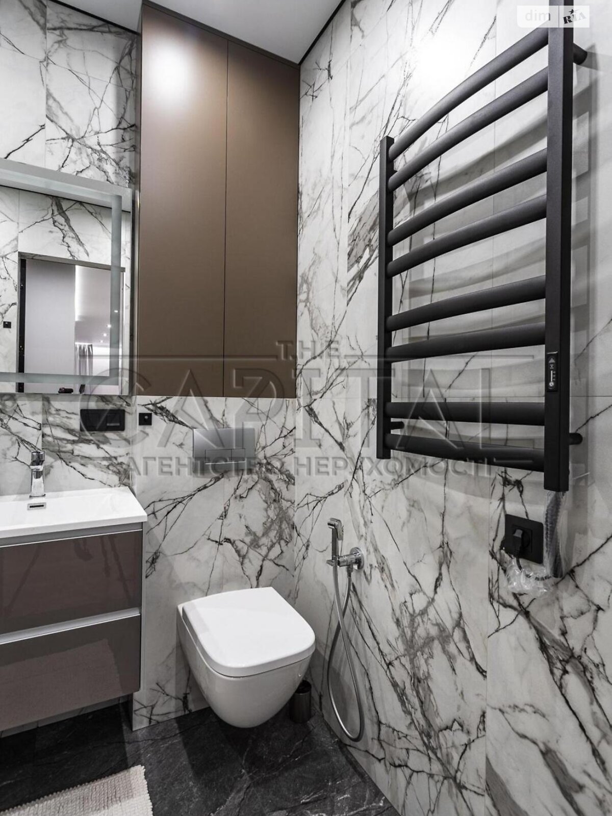 Продажа трехкомнатной квартиры в Киеве, на шоссе Столичное, район Корчеватое фото 1 Продажа трехкомнатной квартиры в Киеве, на шоссе Столичное, район Корчеватое фото 1