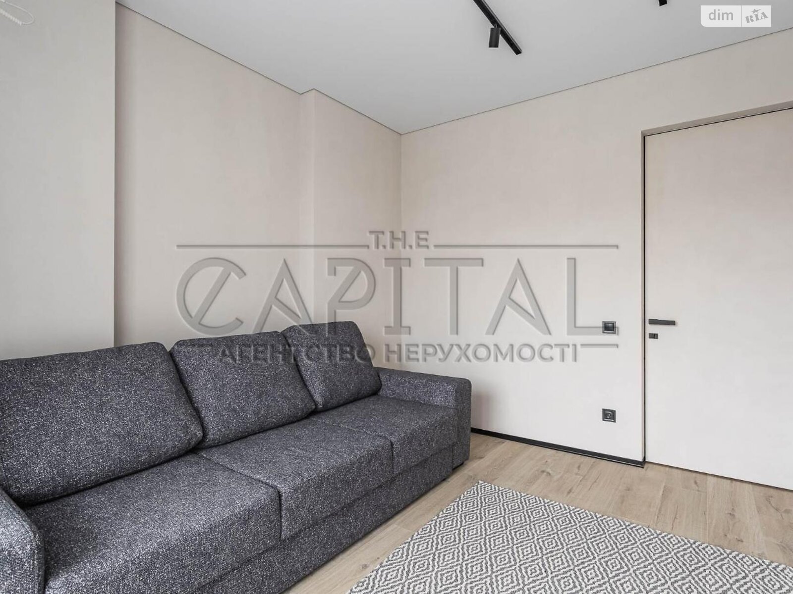 Продажа трехкомнатной квартиры в Киеве, на шоссе Столичное, район Корчеватое фото 1 Продажа трехкомнатной квартиры в Киеве, на шоссе Столичное, район Корчеватое фото 1