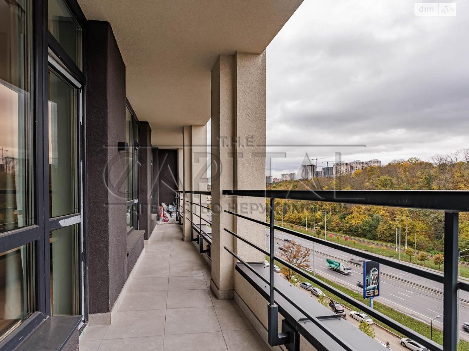 Продажа трехкомнатной квартиры в Киеве, на шоссе Столичное, район Корчеватое фото 1 Продажа трехкомнатной квартиры в Киеве, на шоссе Столичное, район Корчеватое фото 1