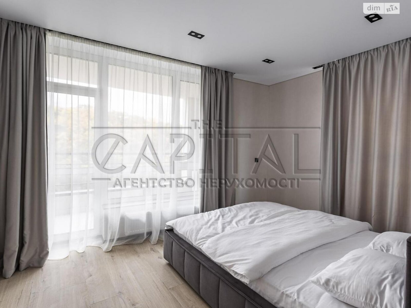 Продажа трехкомнатной квартиры в Киеве, на шоссе Столичное, район Корчеватое фото 1 Продажа трехкомнатной квартиры в Киеве, на шоссе Столичное, район Корчеватое фото 1