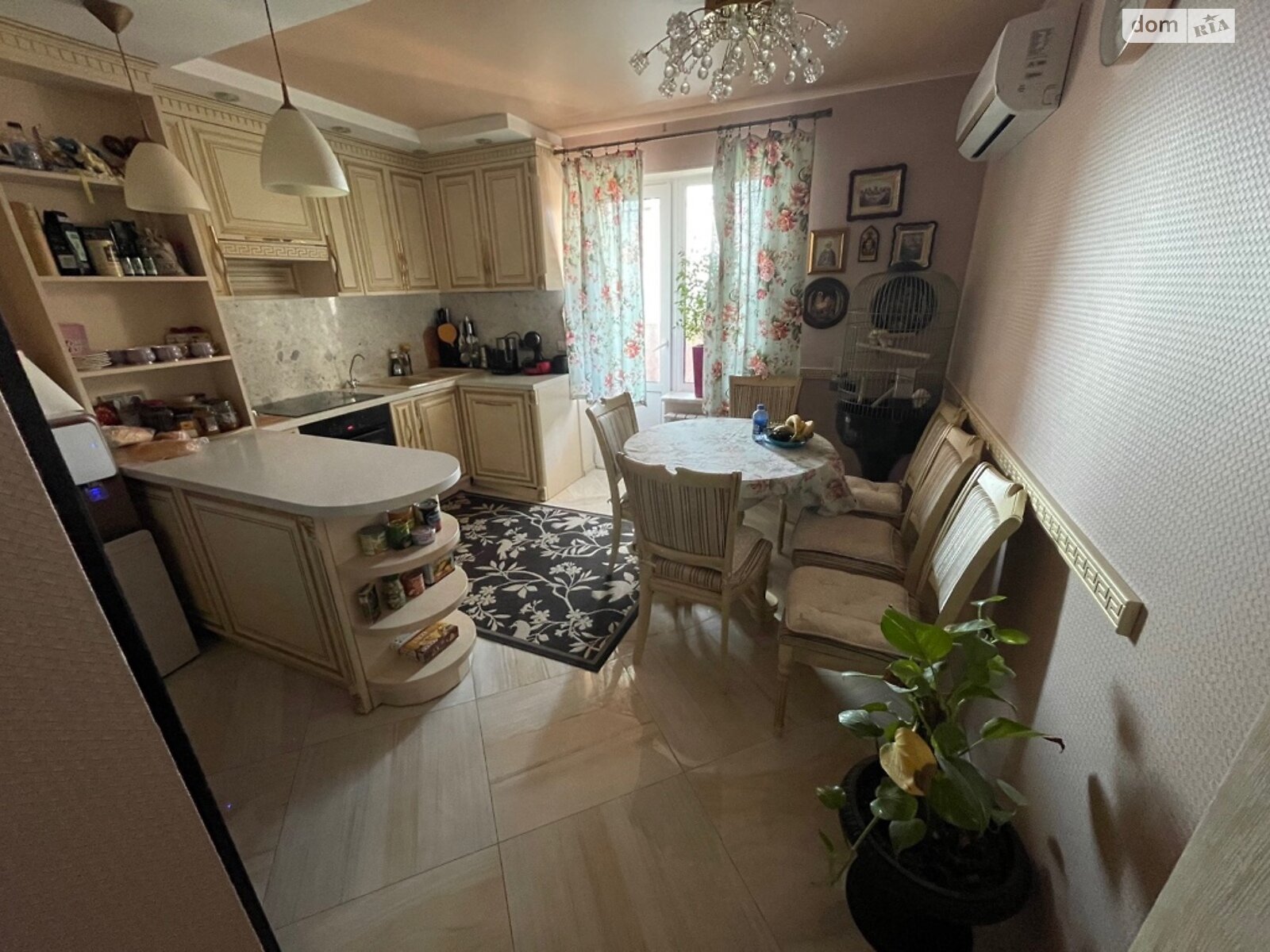 Продажа трехкомнатной квартиры в Коцюбинском, на ул. Доковская 10 корпус 2, фото 1
