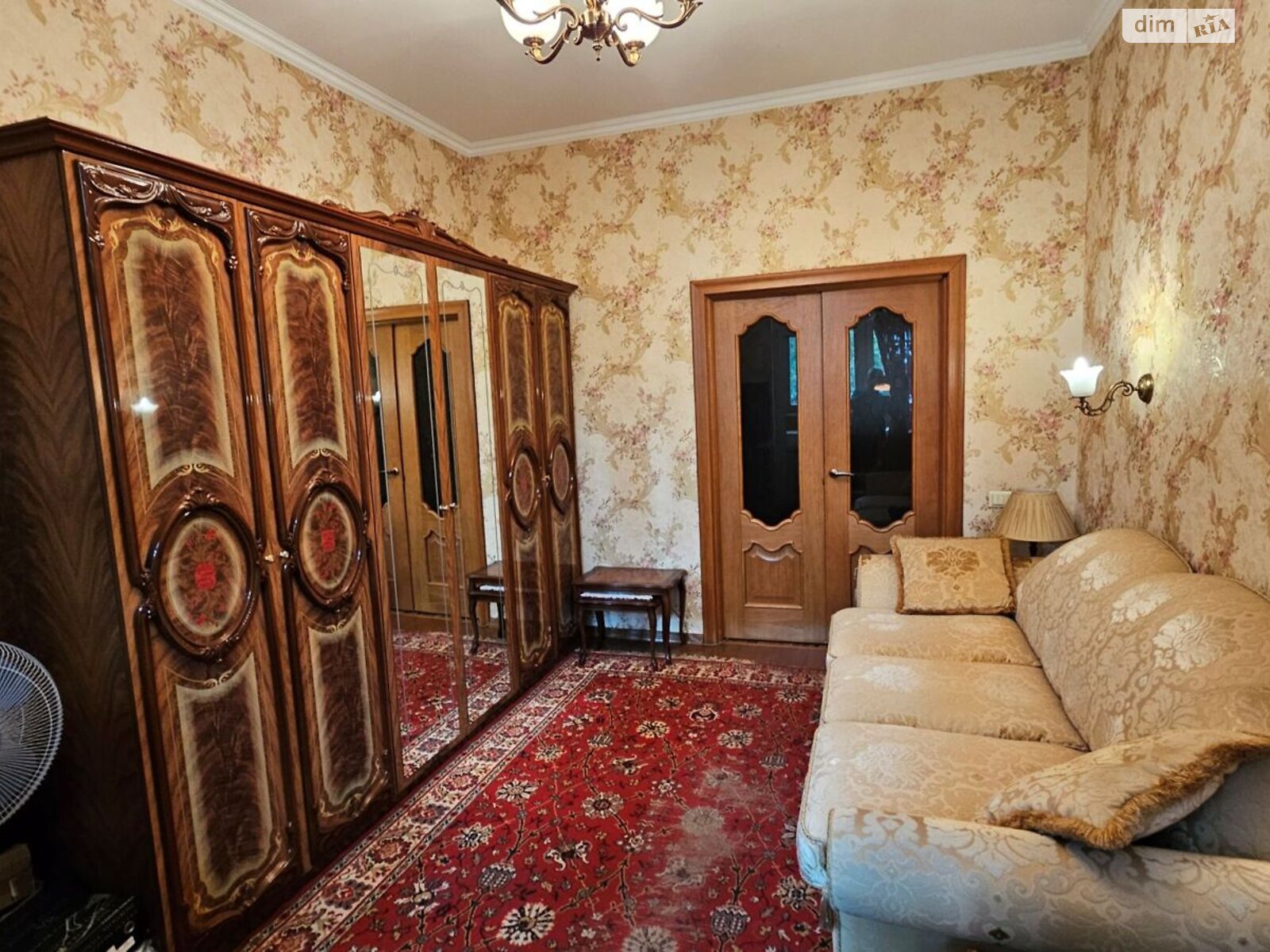 Продаж двокімнатної квартири в Києві, на вул. Хрещатик 21, фото 1 Продаж двокімнатної квартири в Києві, на вул. Хрещатик 21, фото 1