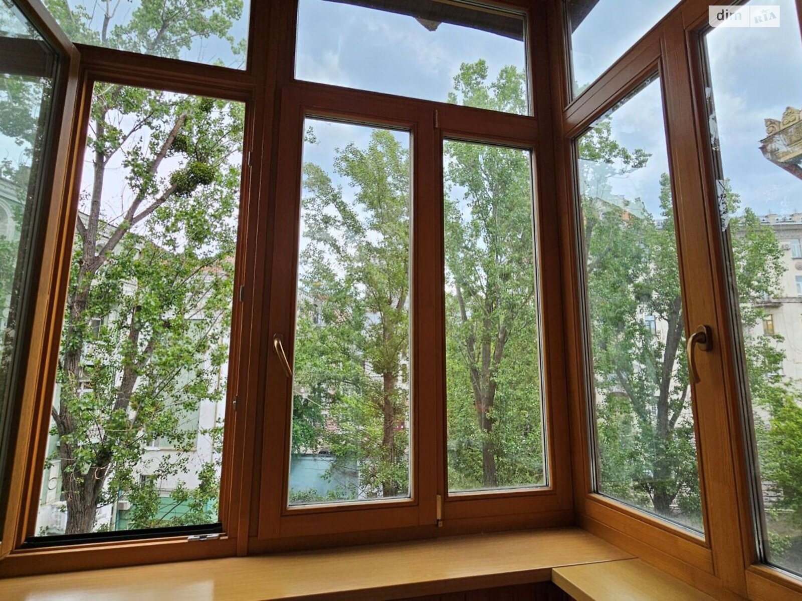 Продаж двокімнатної квартири в Києві, на вул. Хрещатик 21, фото 1 Продаж двокімнатної квартири в Києві, на вул. Хрещатик 21, фото 1