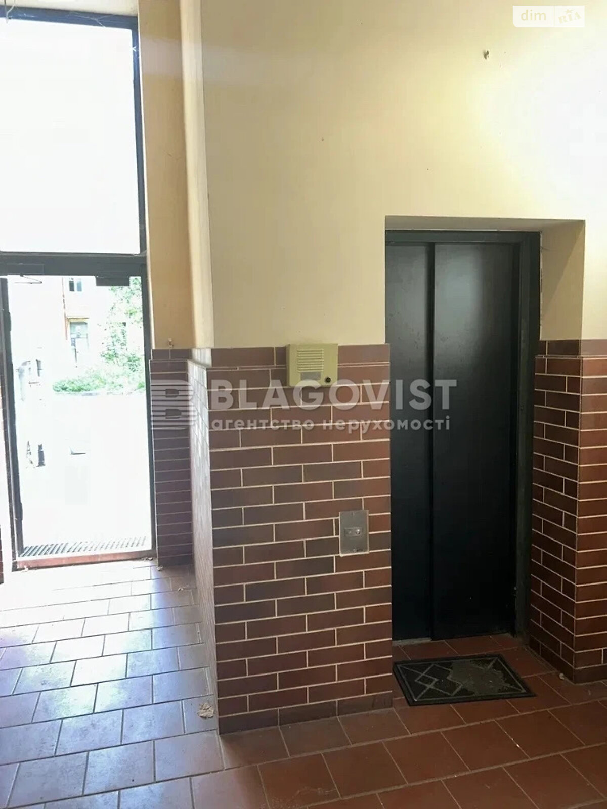 Продажа трехкомнатной квартиры в Киеве, на пер. Бехтеревский 13А, район Кудрявец фото 1 Продажа трехкомнатной квартиры в Киеве, на пер. Бехтеревский 13А, район Кудрявец фото 1