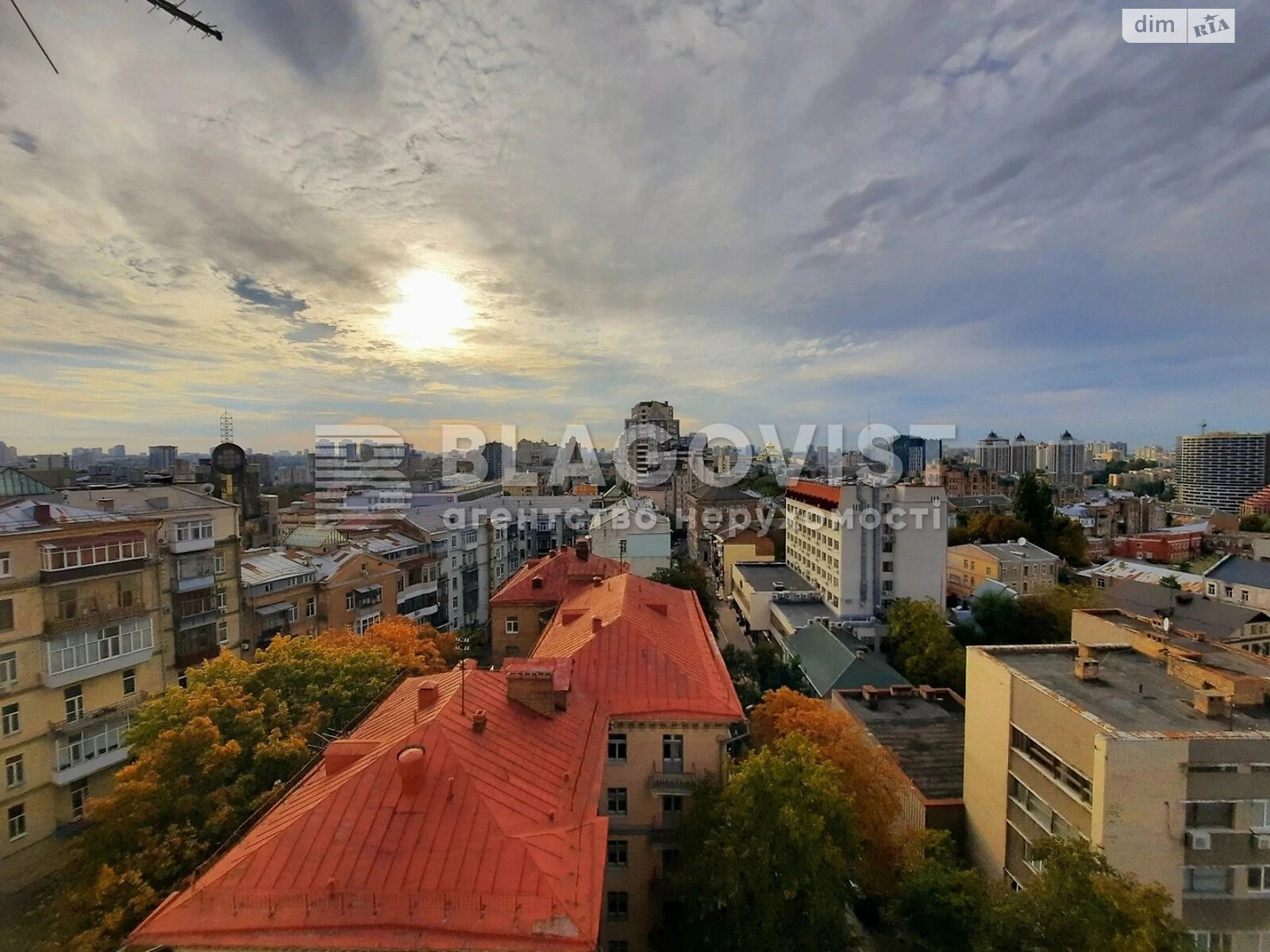 Продаж трикімнатної квартири в Києві, на пров. Бехтерєвський 14, район Кудрявець фото 1 Продаж трикімнатної квартири в Києві, на пров. Бехтерєвський 14, район Кудрявець фото 1