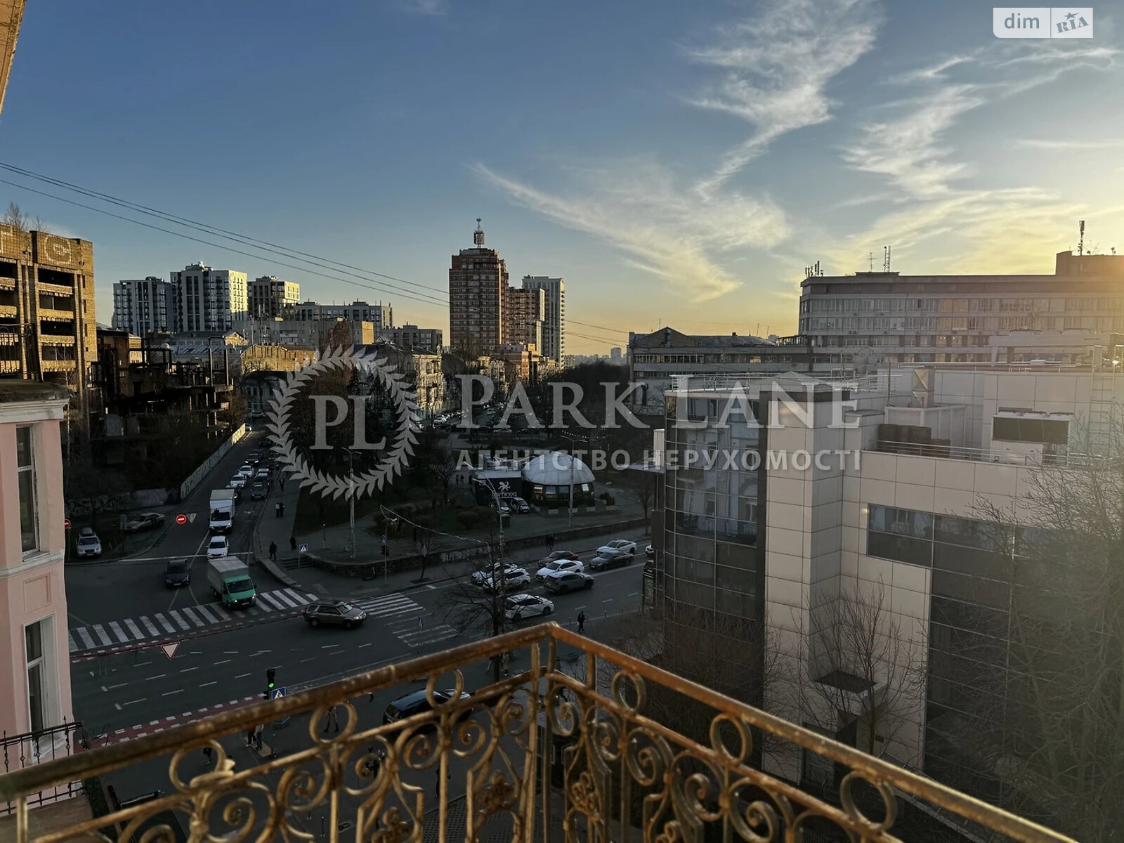 Продаж трикімнатної квартири в Києві, на вул. Велика Житомирська 40, район Кудрявець фото 1 Продаж трикімнатної квартири в Києві, на вул. Велика Житомирська 40, район Кудрявець фото 1