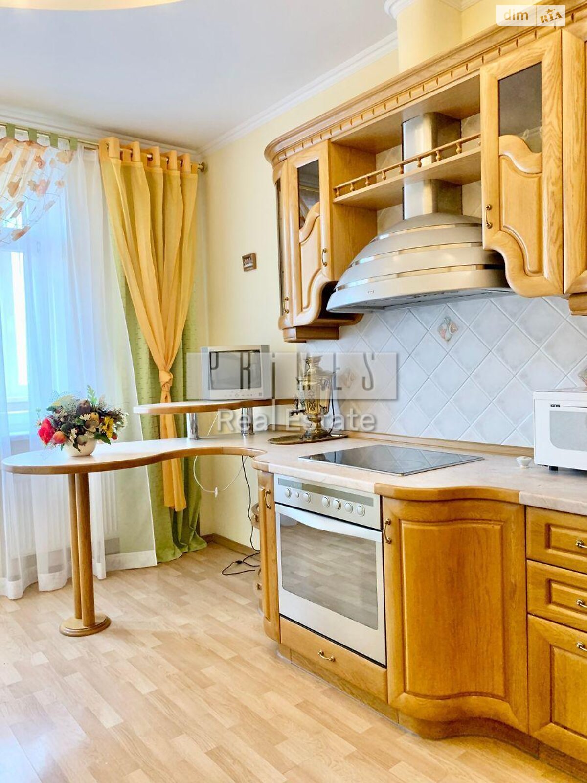 Продаж трикімнатної квартири в Києві, на вул. Бульварно-Кудрявська, район Кудрявець фото 1 Продаж трикімнатної квартири в Києві, на вул. Бульварно-Кудрявська, район Кудрявець фото 1