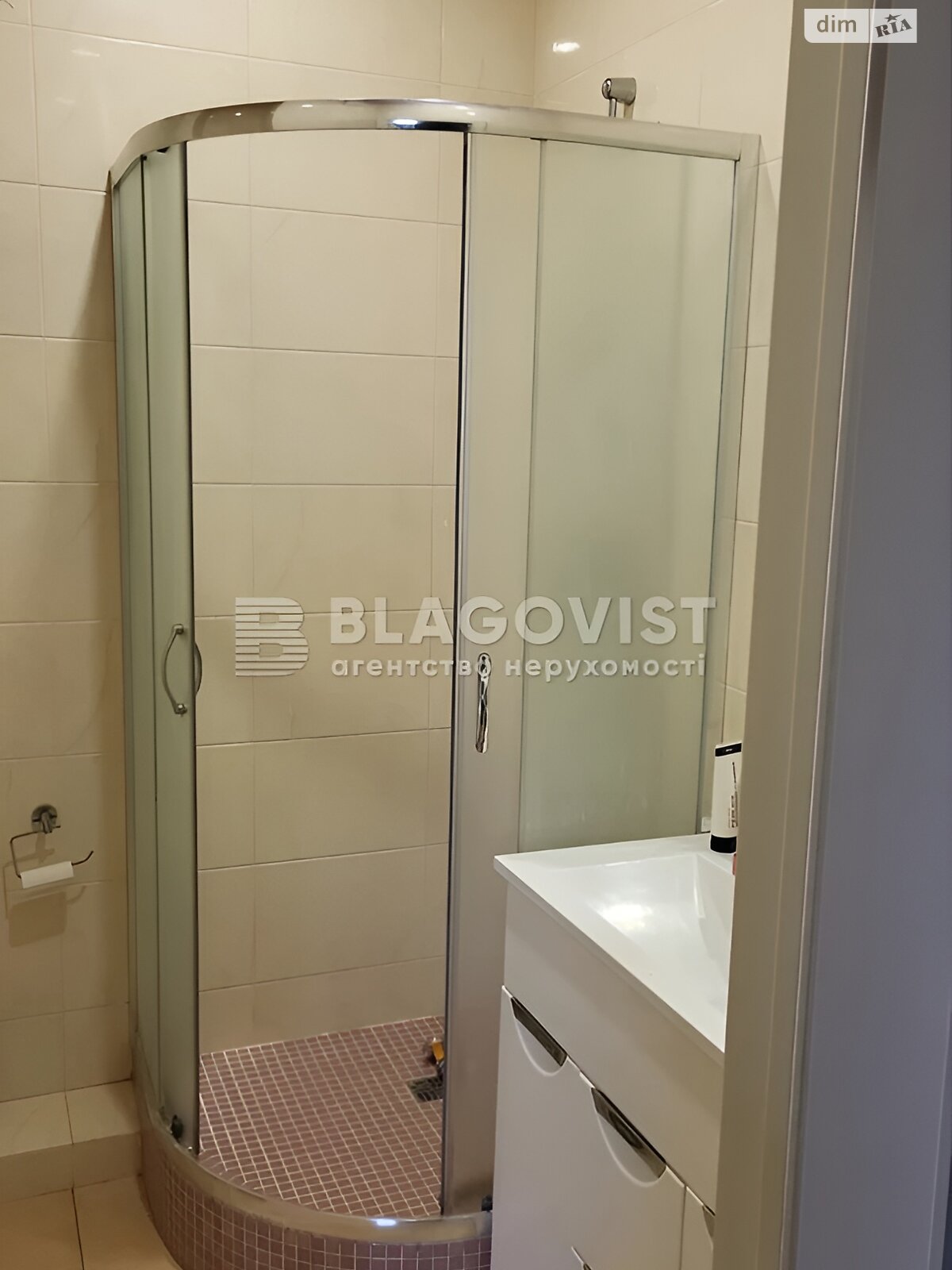 Продаж трикімнатної квартири в Києві, на вул. Глибочицька 32Б, район Кудрявець фото 1 Продаж трикімнатної квартири в Києві, на вул. Глибочицька 32Б, район Кудрявець фото 1