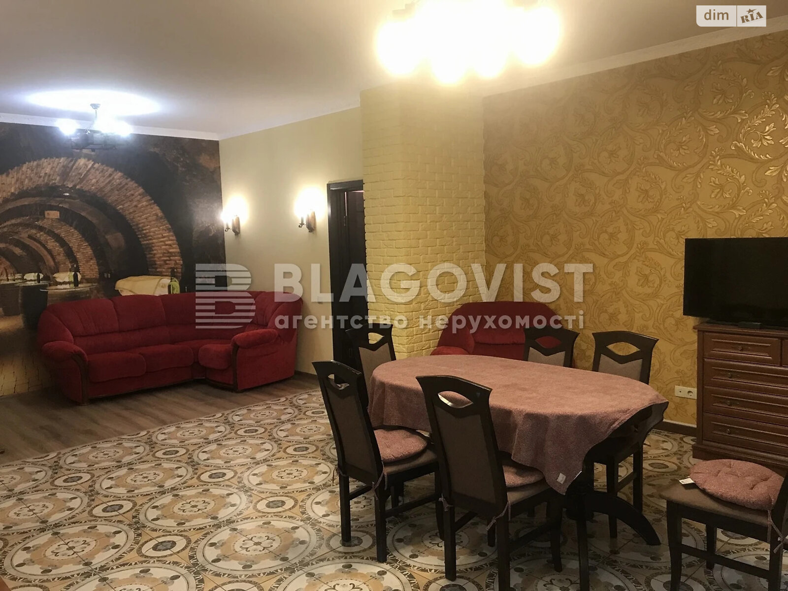 Продажа трехкомнатной квартиры в Киеве, на ул. Глубочицкая 32А, район Кудрявец фото 1 Продажа трехкомнатной квартиры в Киеве, на ул. Глубочицкая 32А, район Кудрявец фото 1