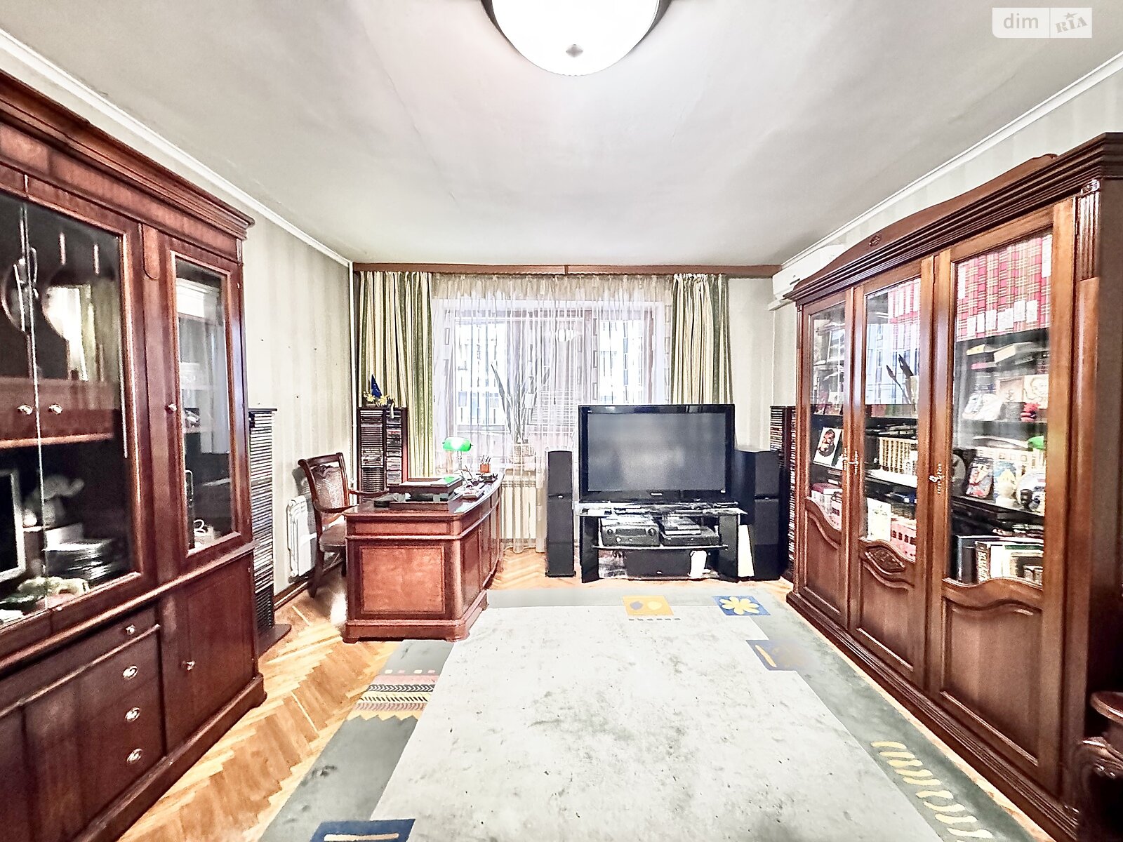 Продаж чотирикімнатної квартири в Києві, на вул. Гоголівська 36-40, район Кудрявець фото 1 Продаж чотирикімнатної квартири в Києві, на вул. Гоголівська 36-40, район Кудрявець фото 1