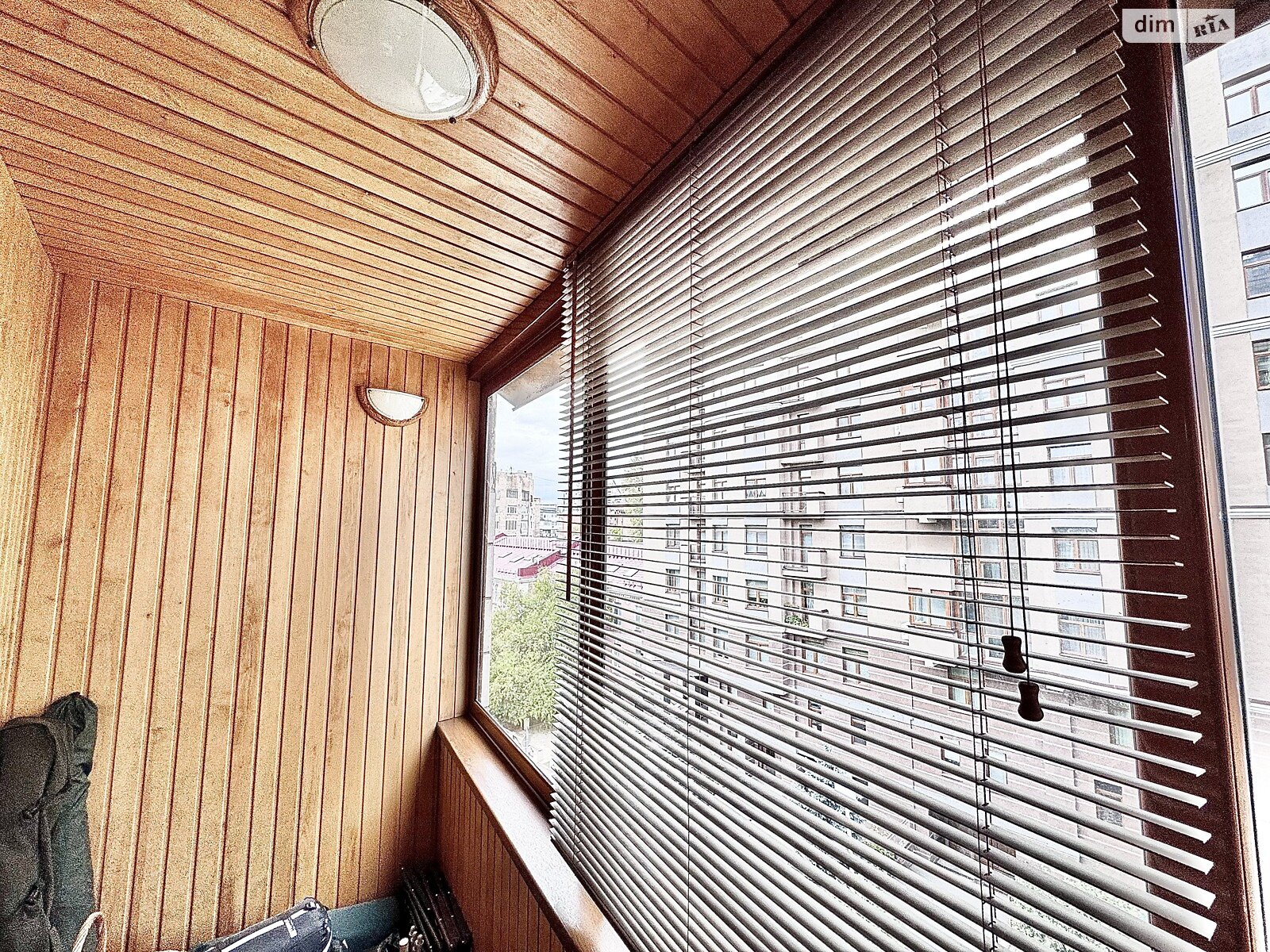 Продаж чотирикімнатної квартири в Києві, на вул. Гоголівська 36-40, район Кудрявець фото 1 Продаж чотирикімнатної квартири в Києві, на вул. Гоголівська 36-40, район Кудрявець фото 1