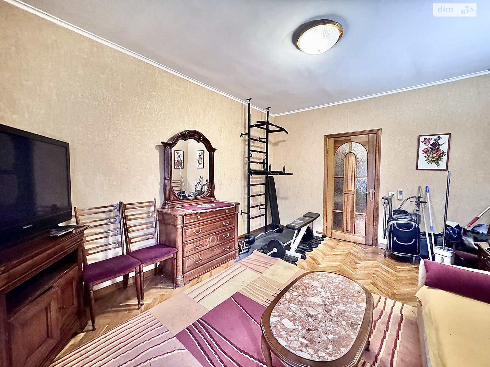 Продаж чотирикімнатної квартири в Києві, на вул. Гоголівська 36-40, район Кудрявець фото 1 Продаж чотирикімнатної квартири в Києві, на вул. Гоголівська 36-40, район Кудрявець фото 1