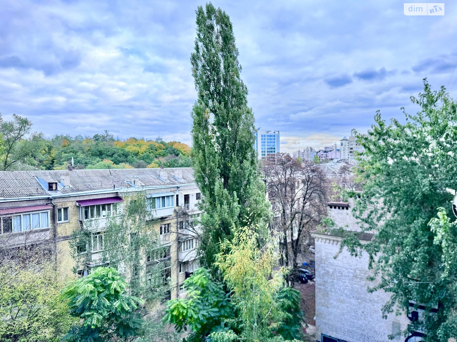 Продаж чотирикімнатної квартири в Києві, на вул. Гоголівська 36-40, район Кудрявець фото 1 Продаж чотирикімнатної квартири в Києві, на вул. Гоголівська 36-40, район Кудрявець фото 1