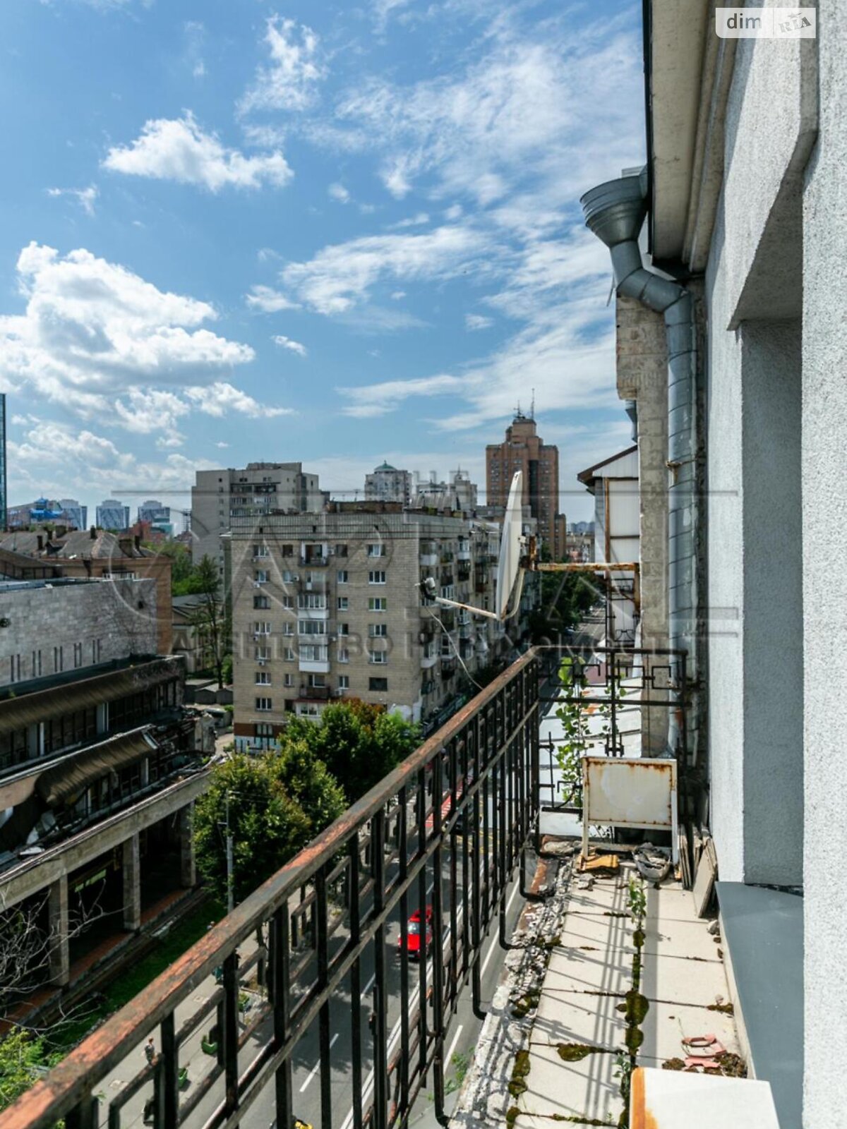 Продажа пятикомнатной квартиры в Киеве, на ул. Сечевых Стрельцов 40, район Кудрявец фото 1 Продажа пятикомнатной квартиры в Киеве, на ул. Сечевых Стрельцов 40, район Кудрявец фото 1