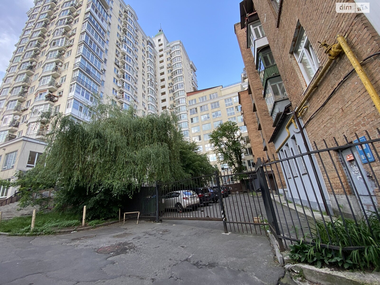 Продажа трехкомнатной квартиры в Киеве, на ул. Сечевых Стрельцов 52, район Кудрявец фото 1 Продажа трехкомнатной квартиры в Киеве, на ул. Сечевых Стрельцов 52, район Кудрявец фото 1