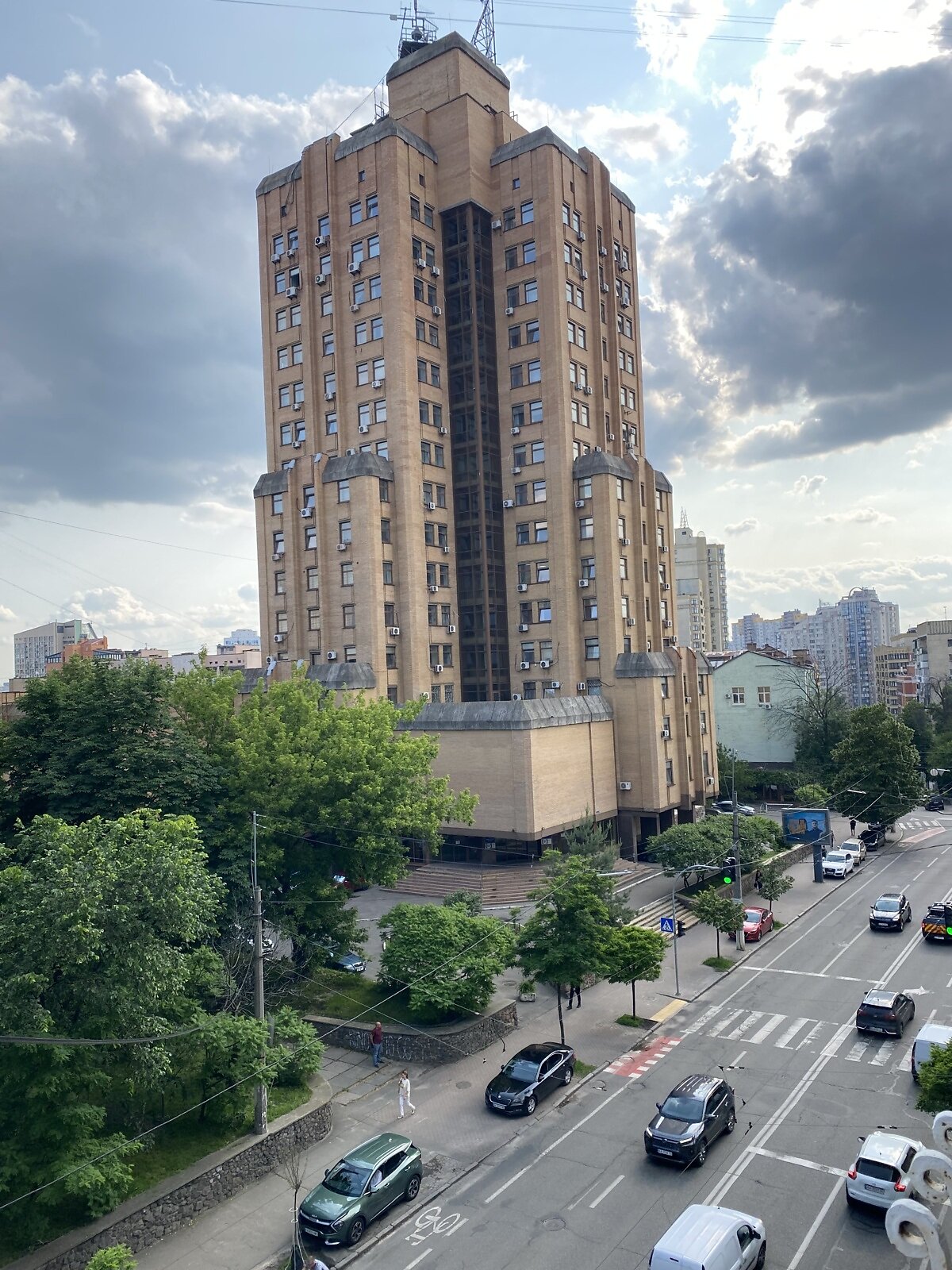 Продажа трехкомнатной квартиры в Киеве, на ул. Сечевых Стрельцов 52, район Кудрявец фото 1 Продажа трехкомнатной квартиры в Киеве, на ул. Сечевых Стрельцов 52, район Кудрявец фото 1